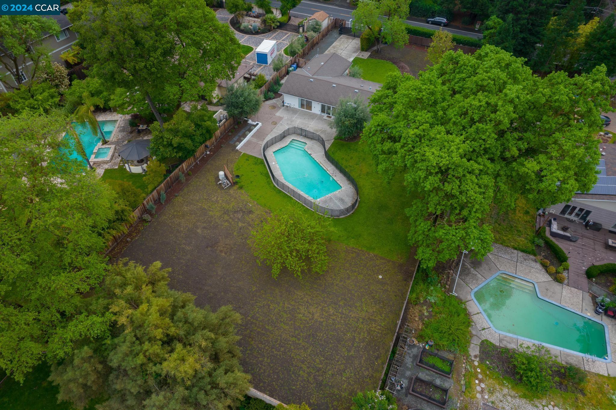 1460 Livorna Rd.