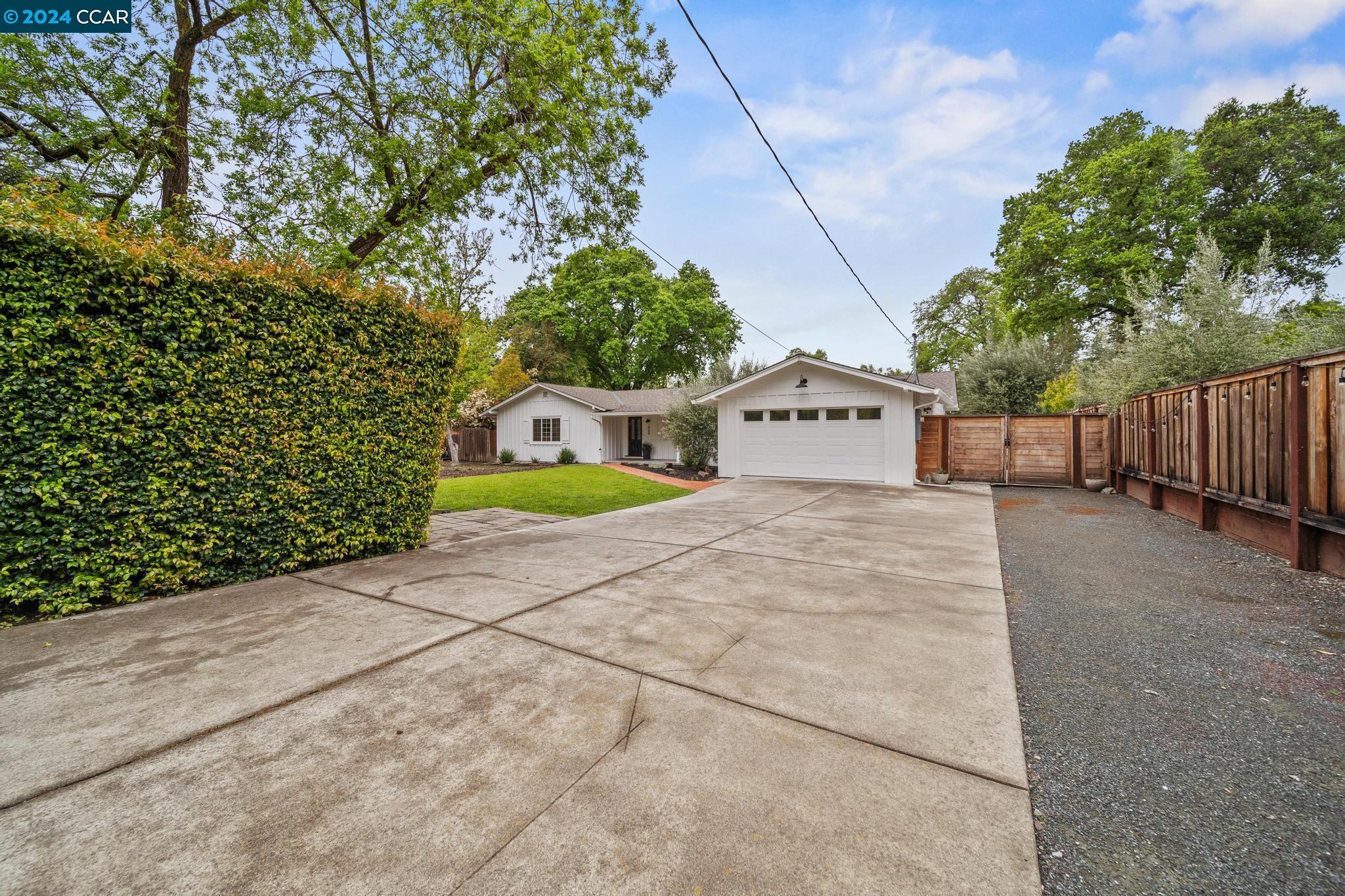 1460 Livorna Rd.