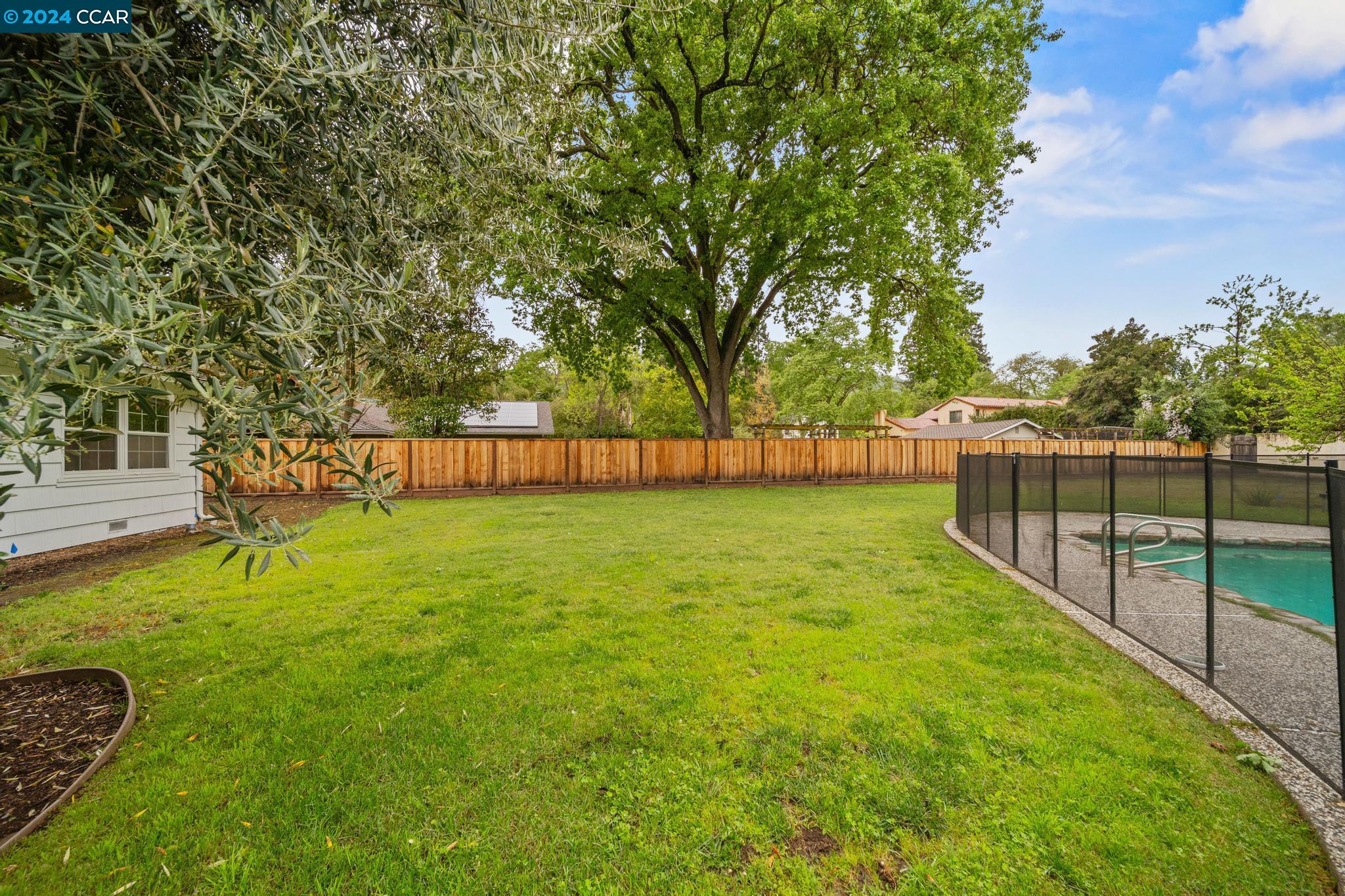 1460 Livorna Rd.