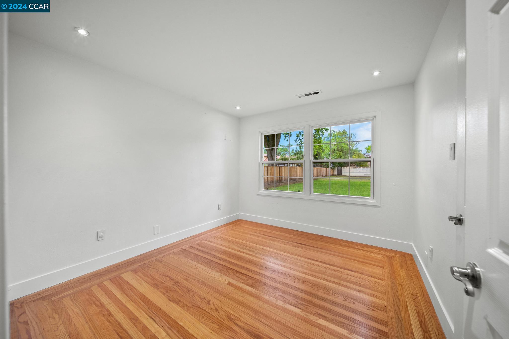 1460 Livorna Rd.