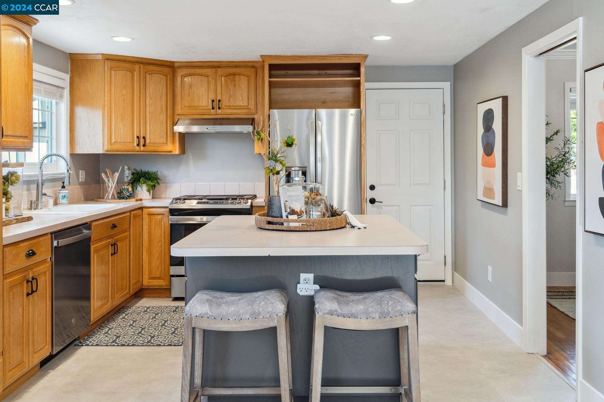 3460 Mckean Dr