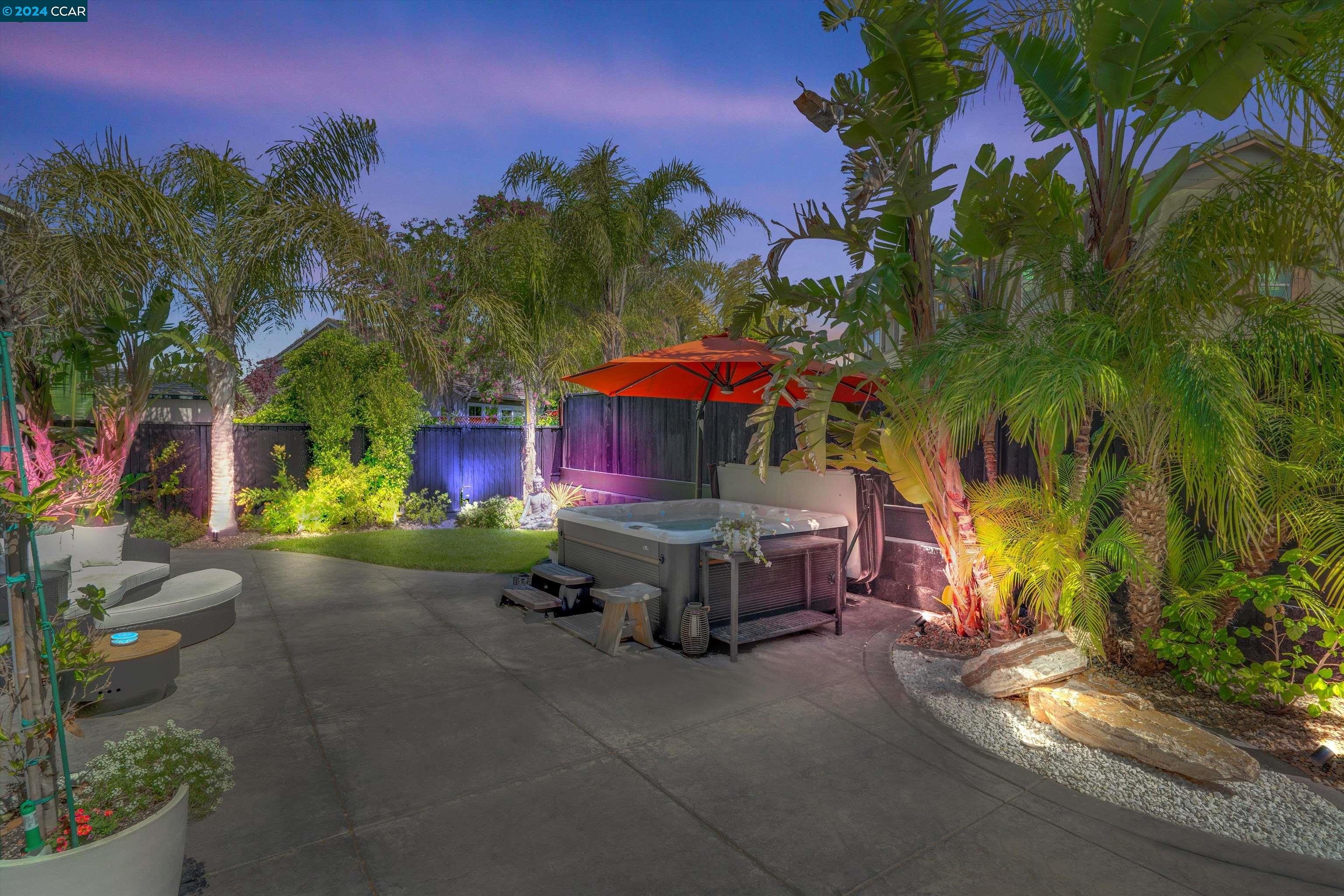 1013 Hollyhock Dr