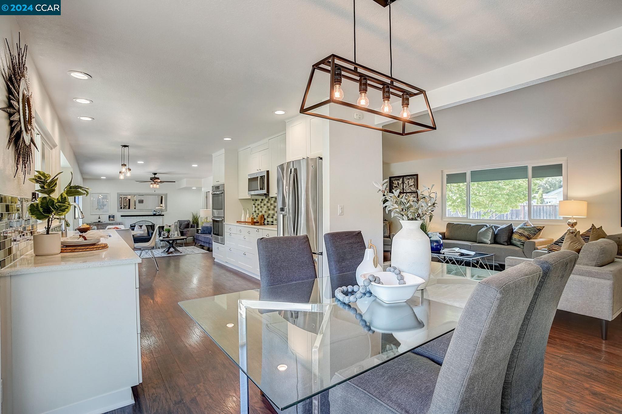 1939 Jameson Ct