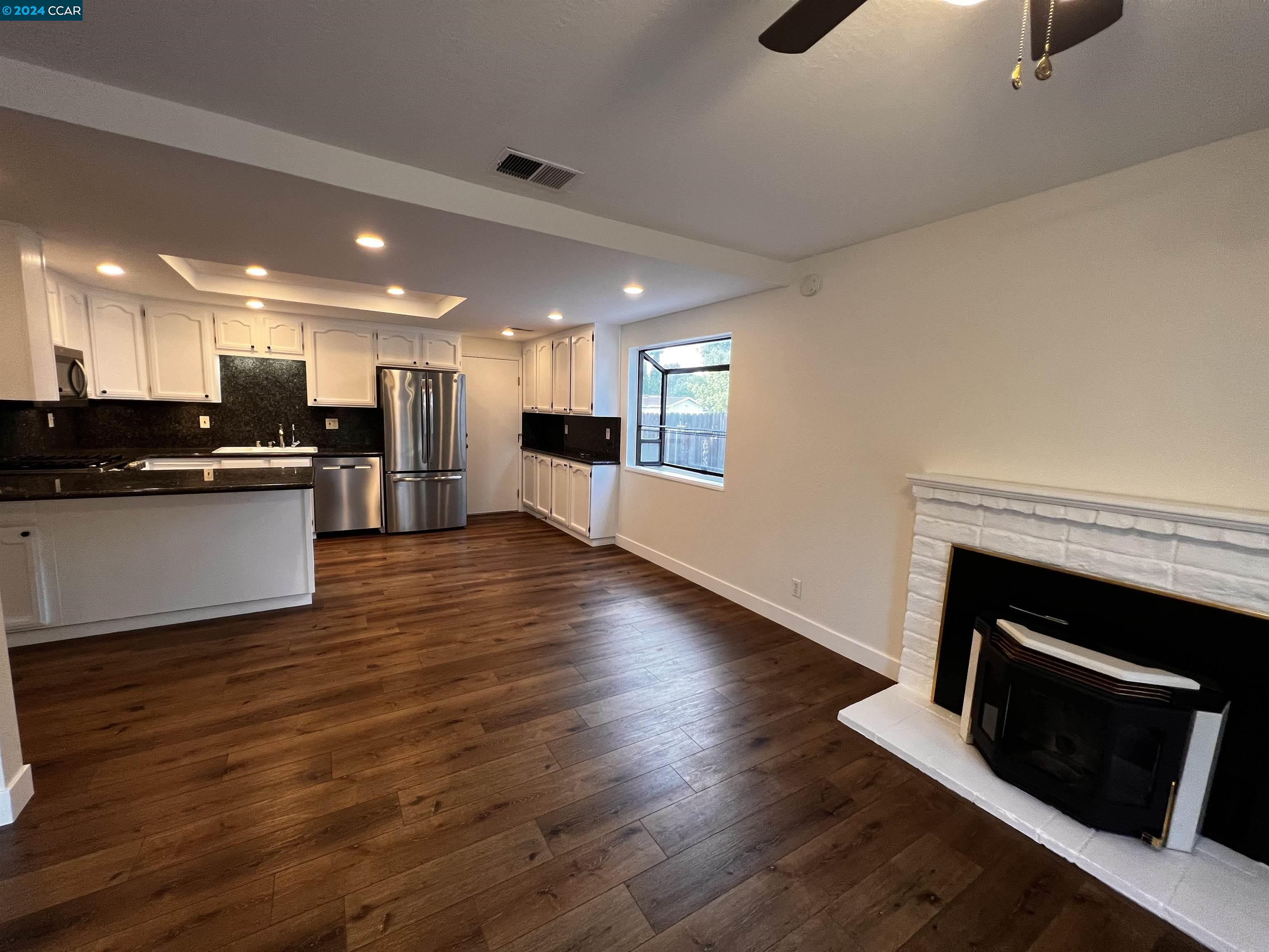 2209 Lopez Drive