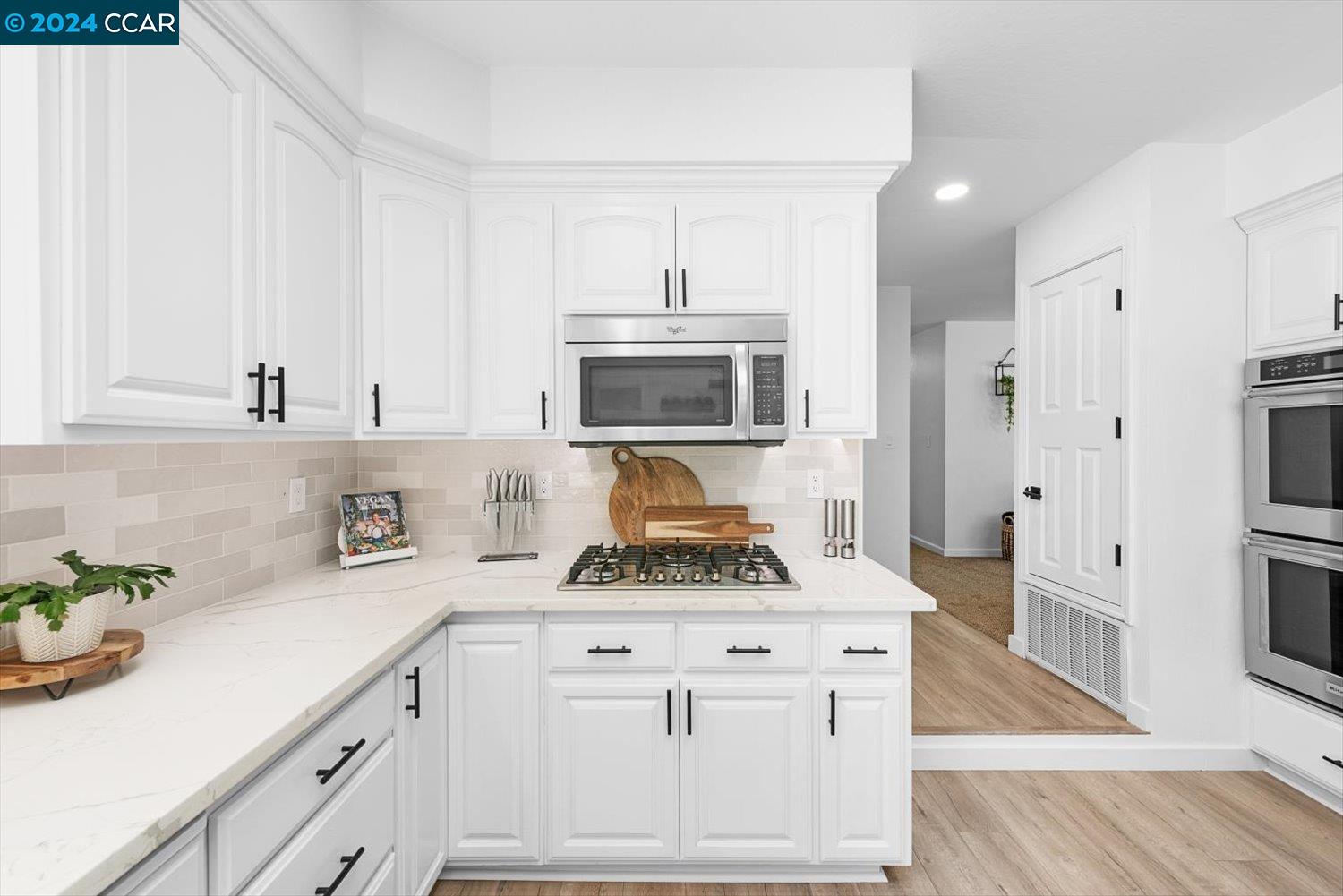 315 Bear Oaks Ln