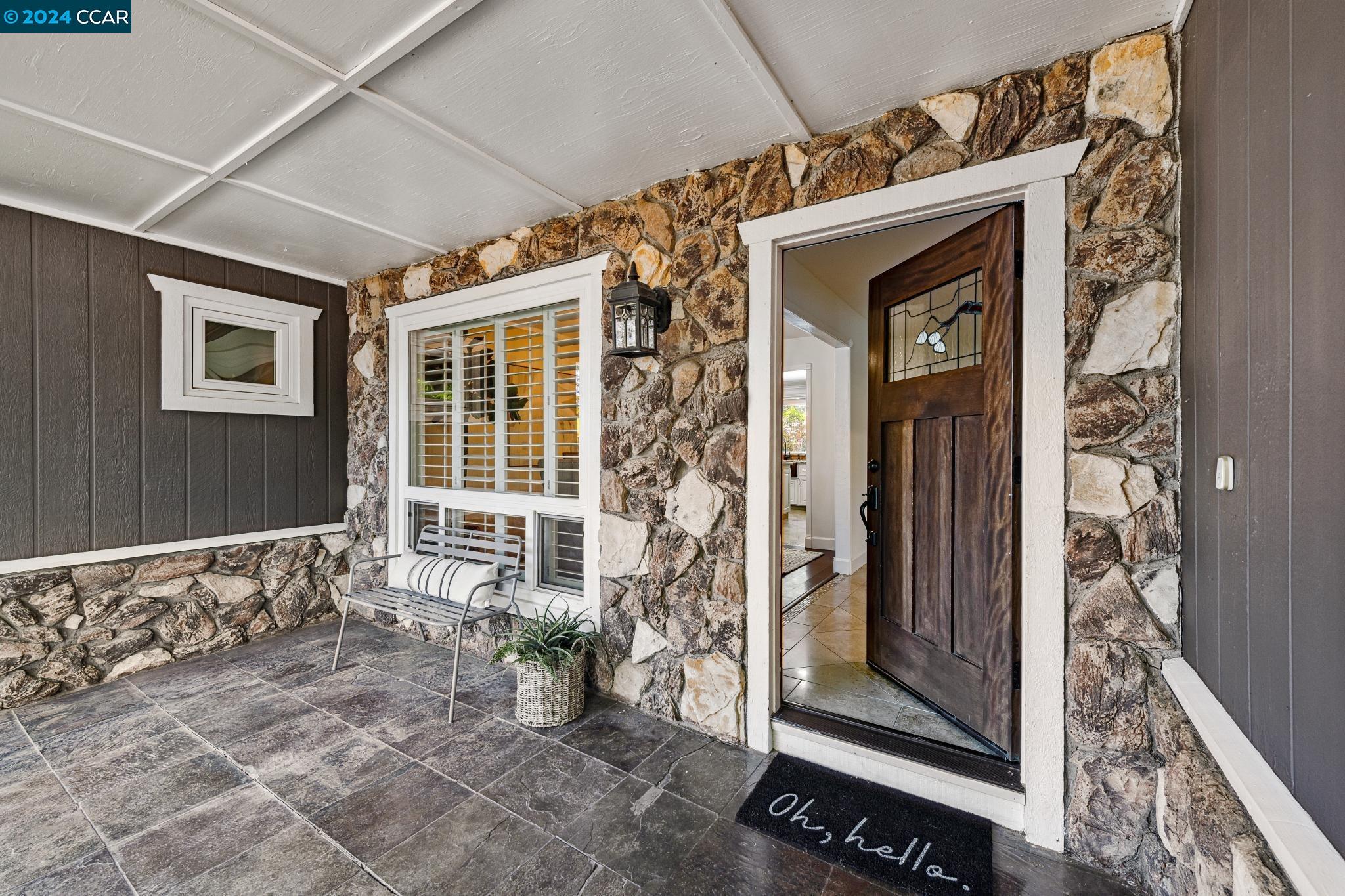 1201 Krona Ln