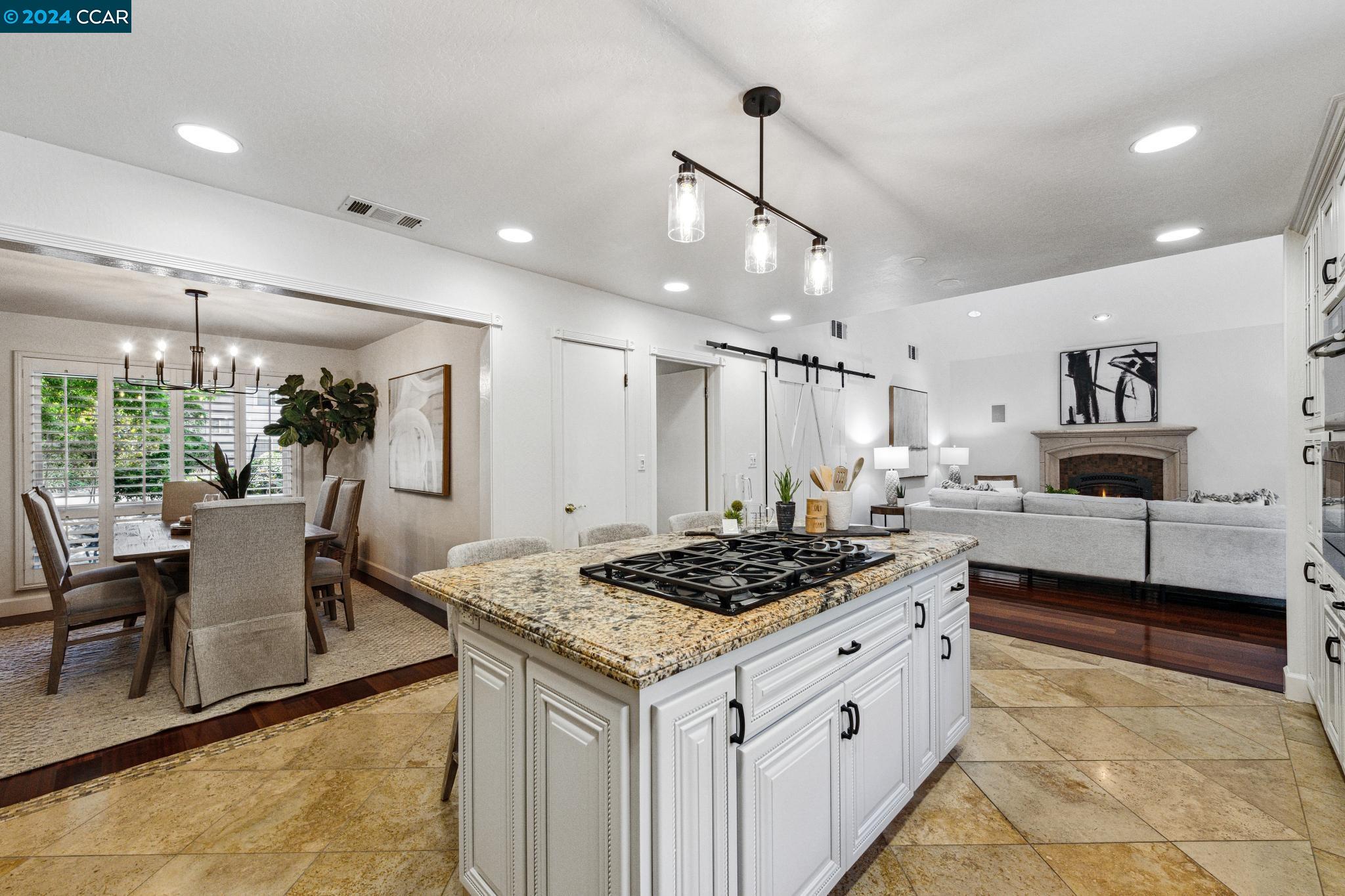 1201 Krona Ln