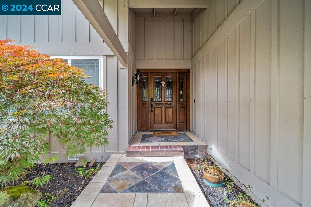 869 Saint George Rd