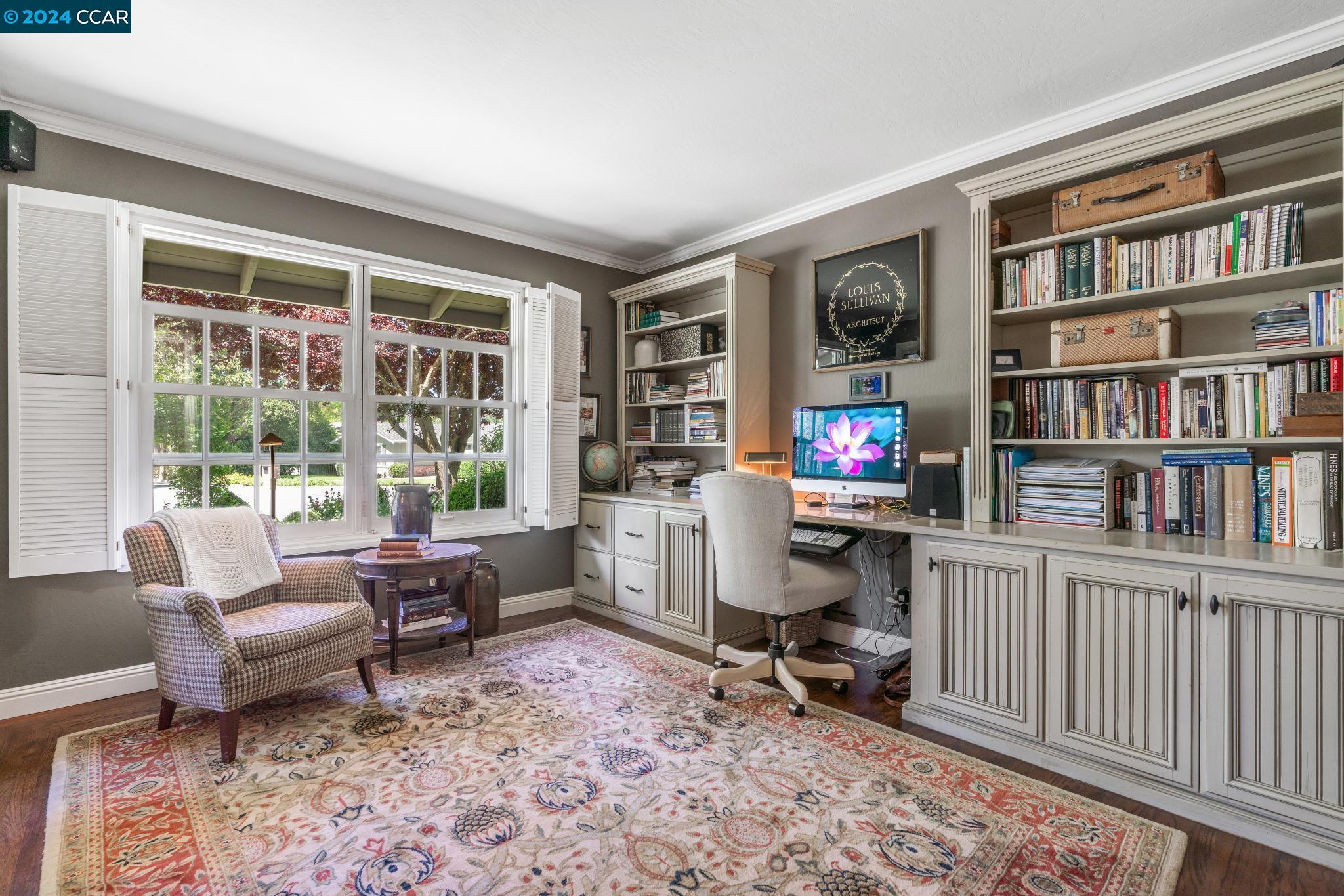15 Hartwood Ct