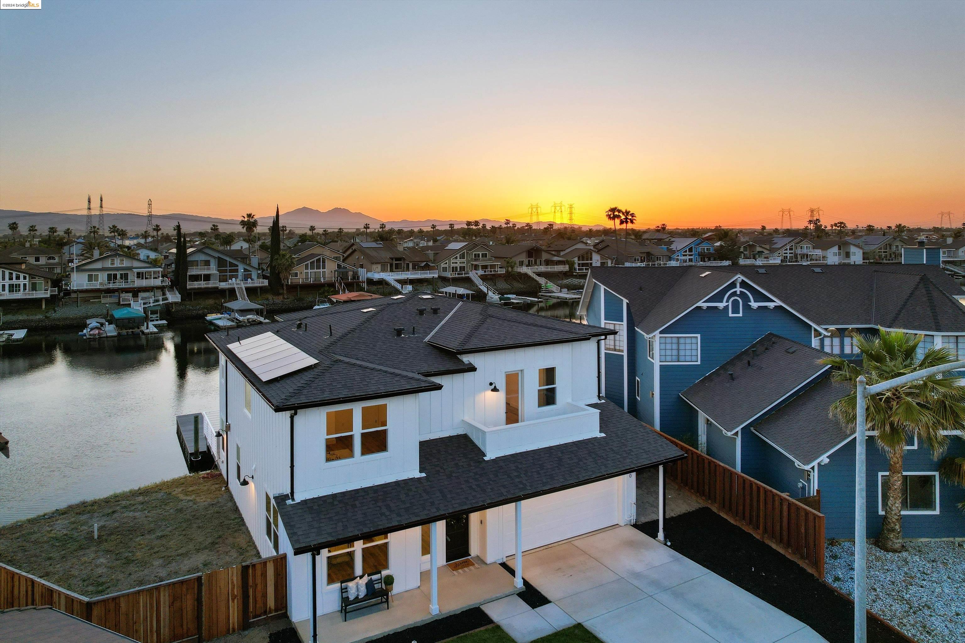 4300 Monterey Ct