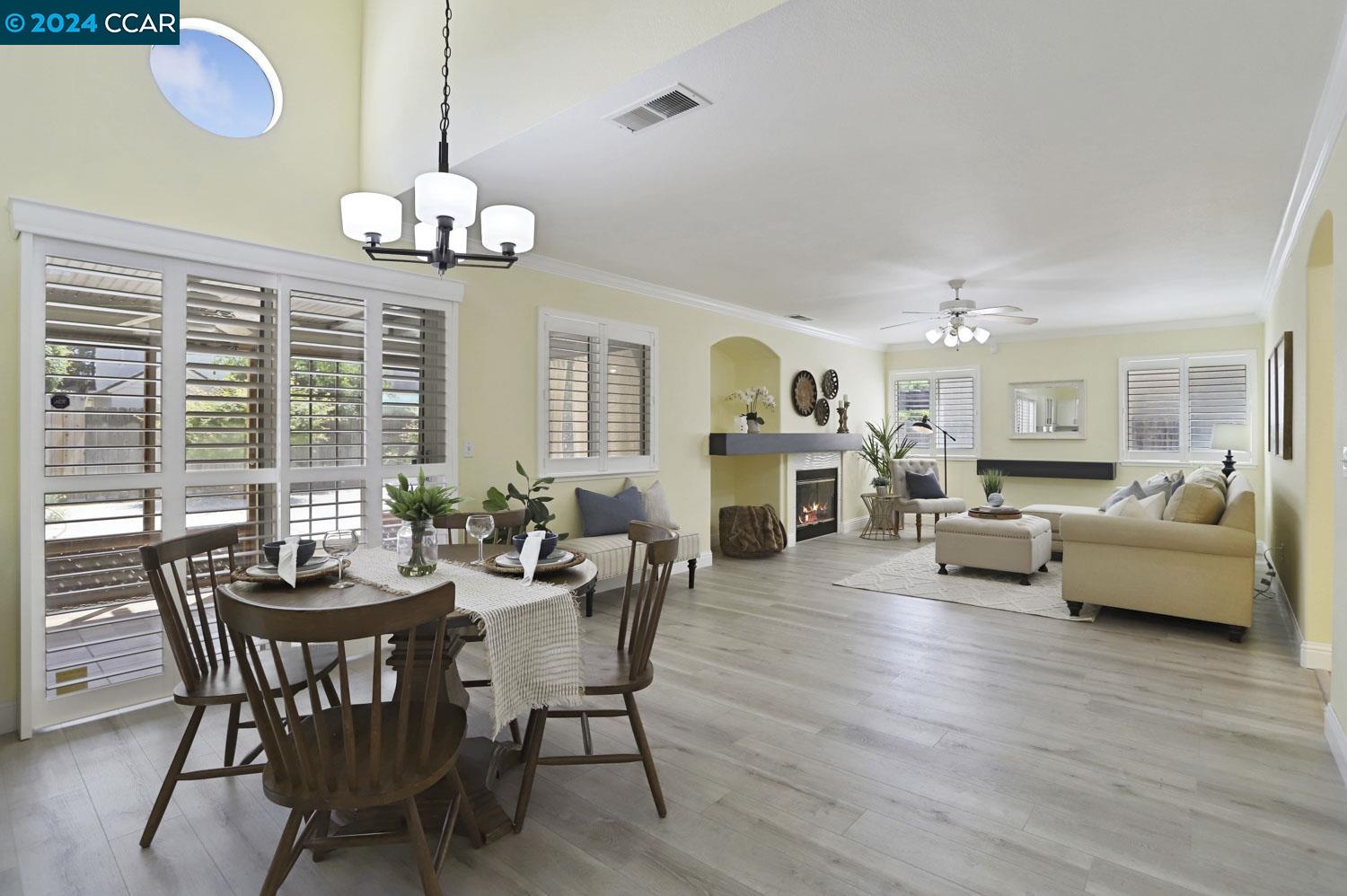 2513 Eagle Rock Cir