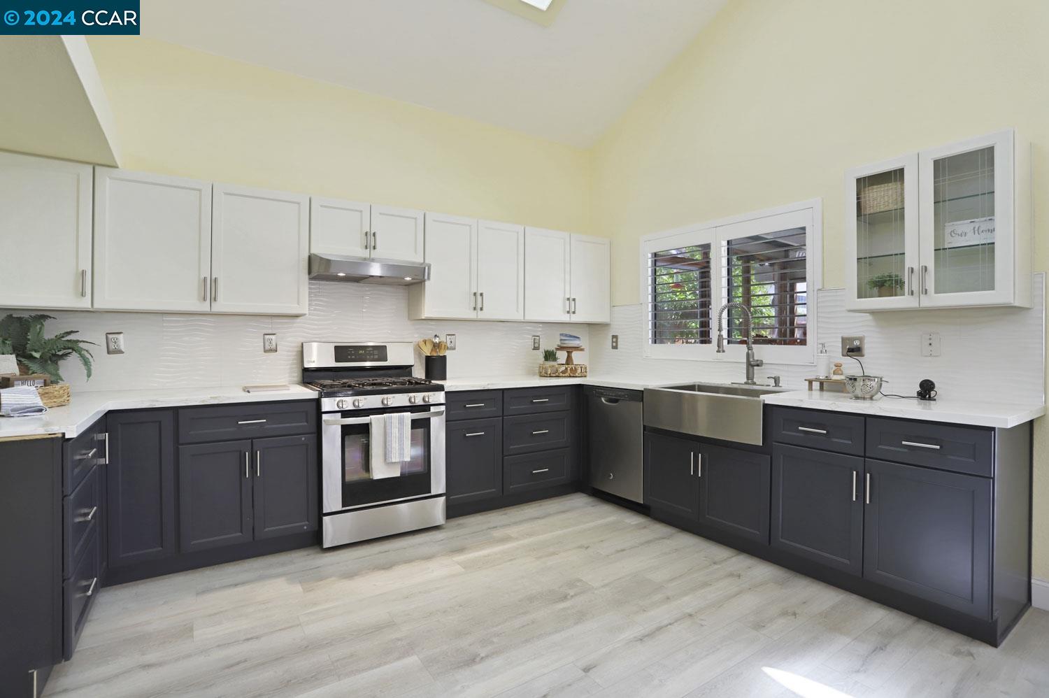 2513 Eagle Rock Cir