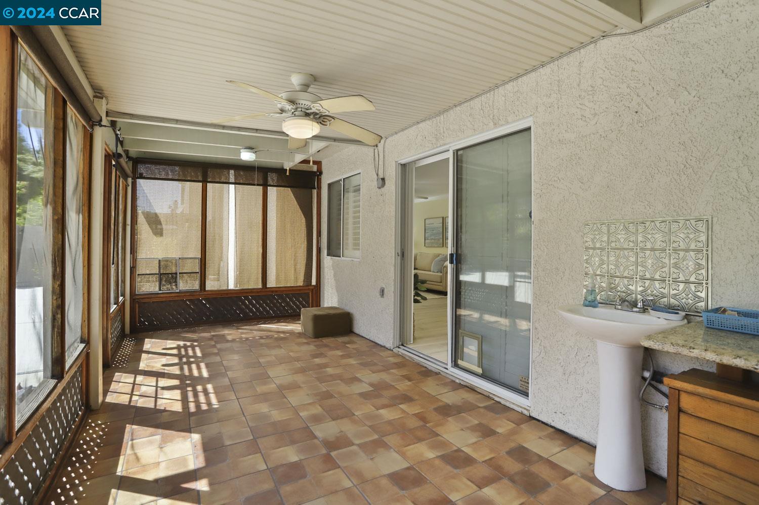 2513 Eagle Rock Cir
