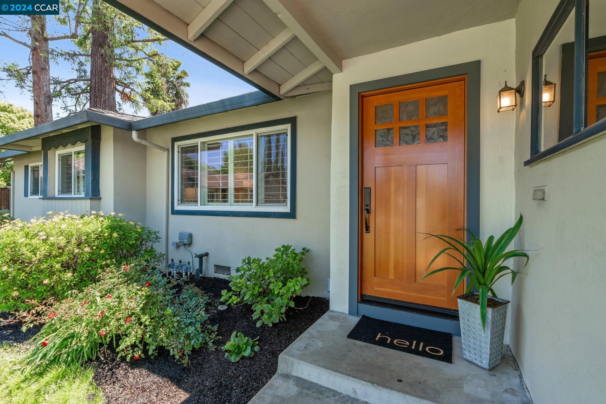 828 Ryan Ct
