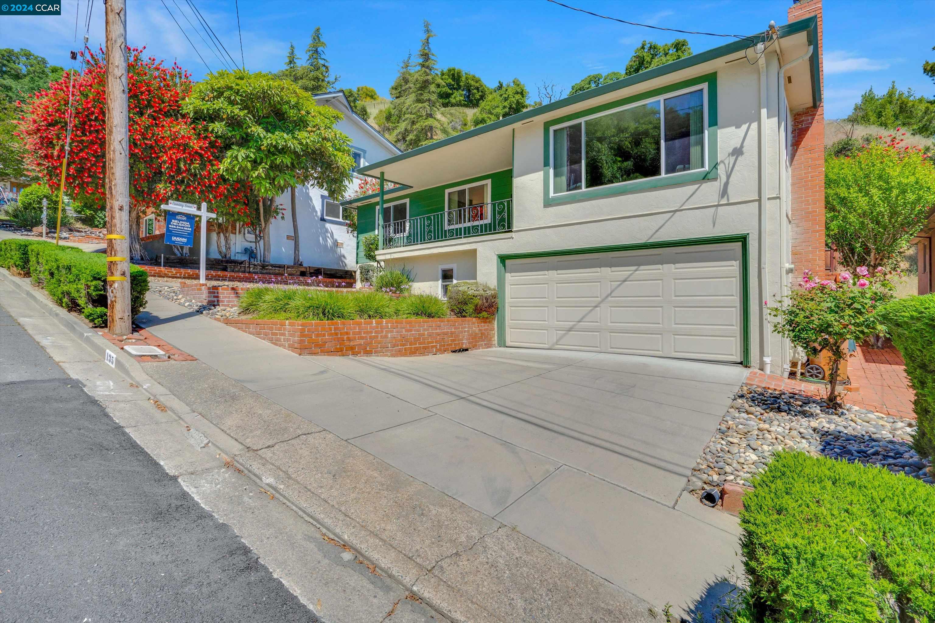 135 St. Marys Ct