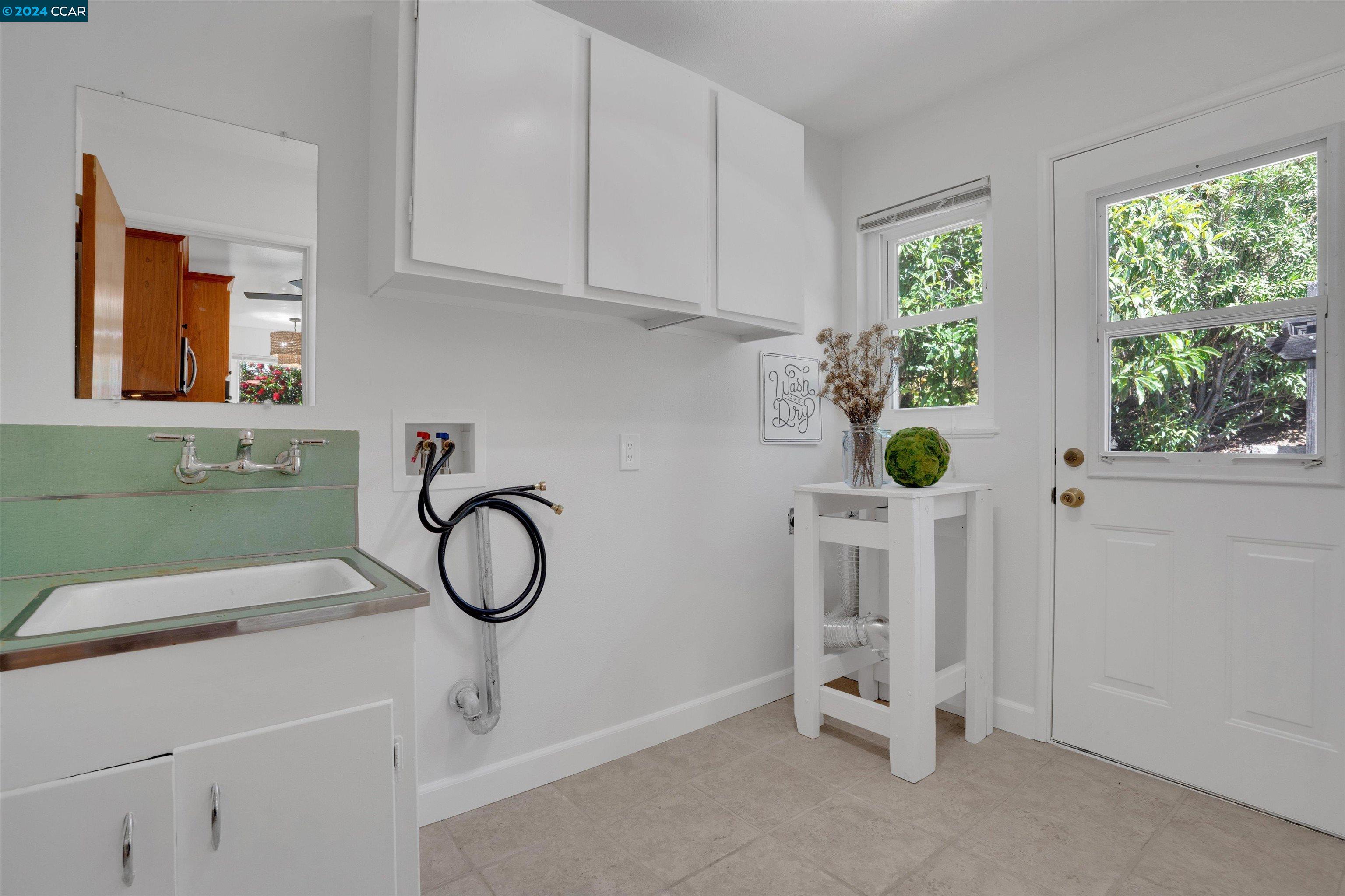 135 St. Marys Ct