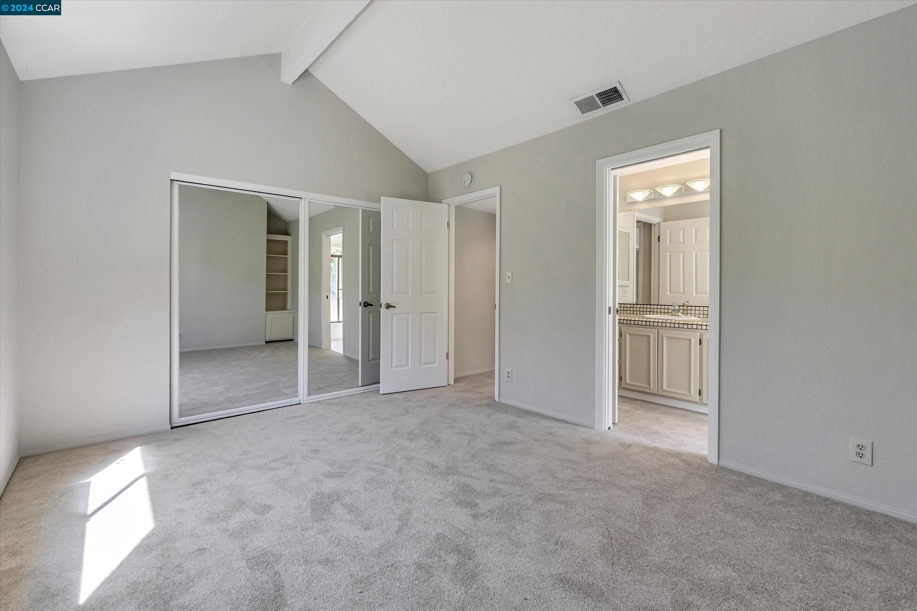 1821 Lamplight Ct