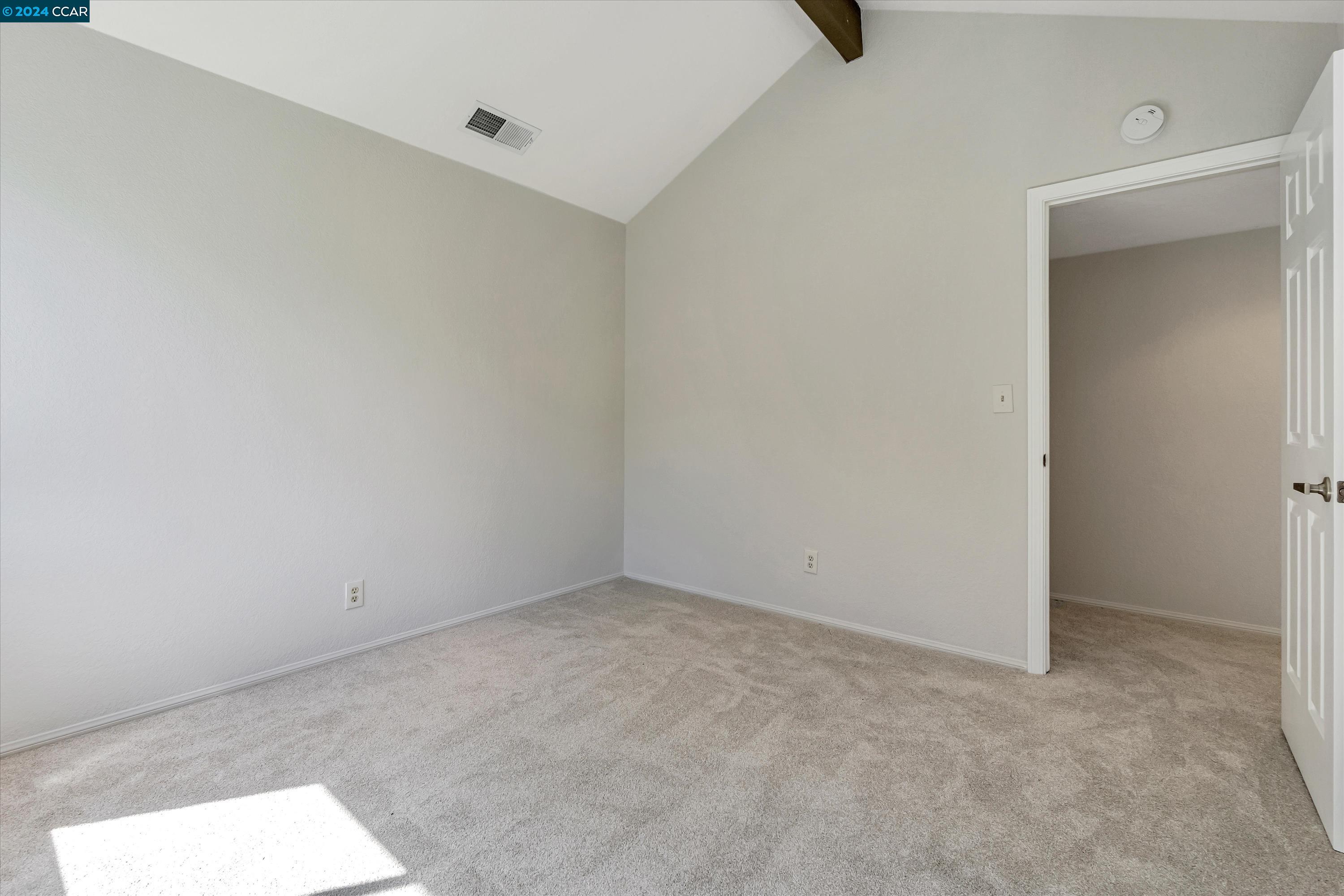 1821 Lamplight Ct