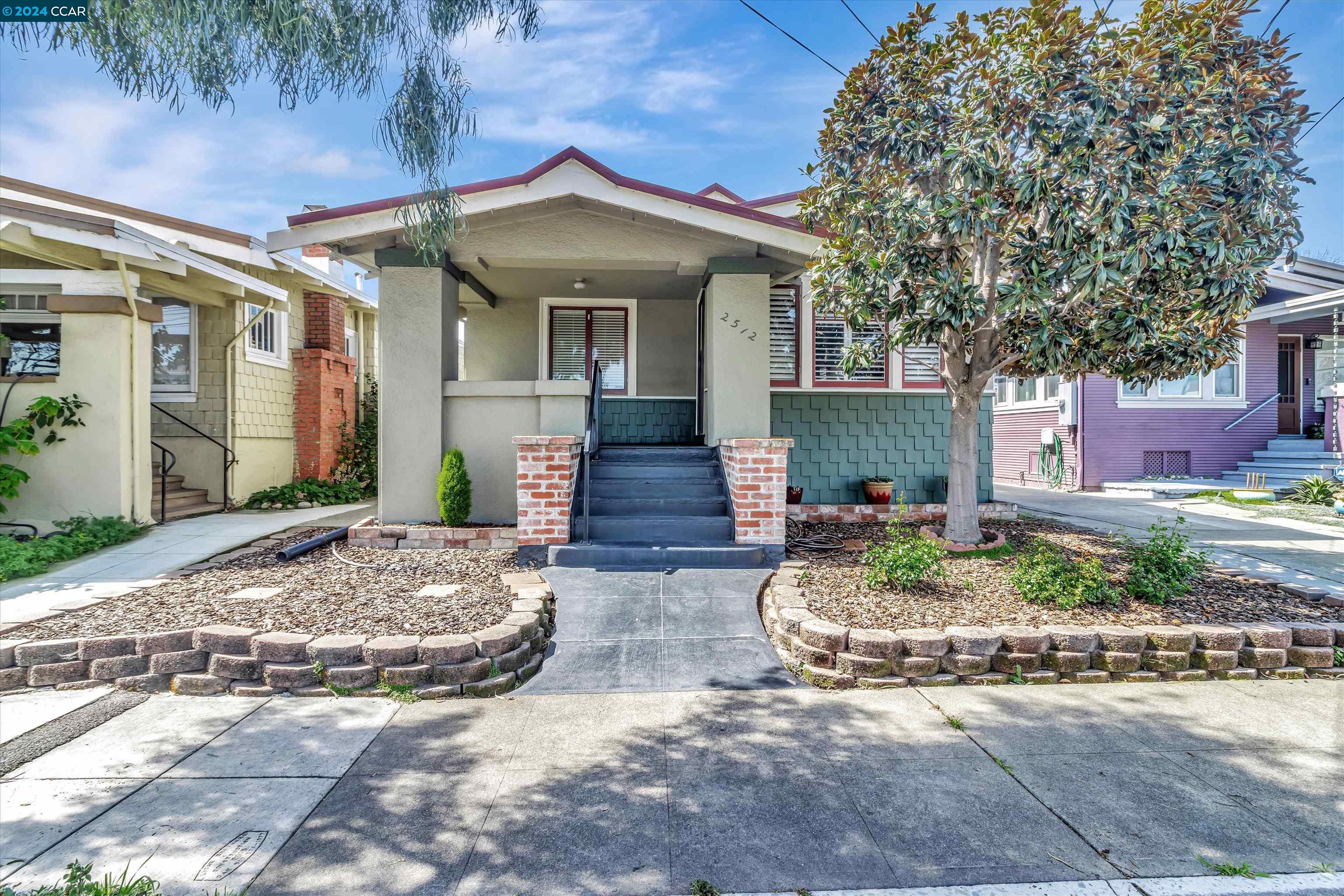 2512 Buena Vista Ave