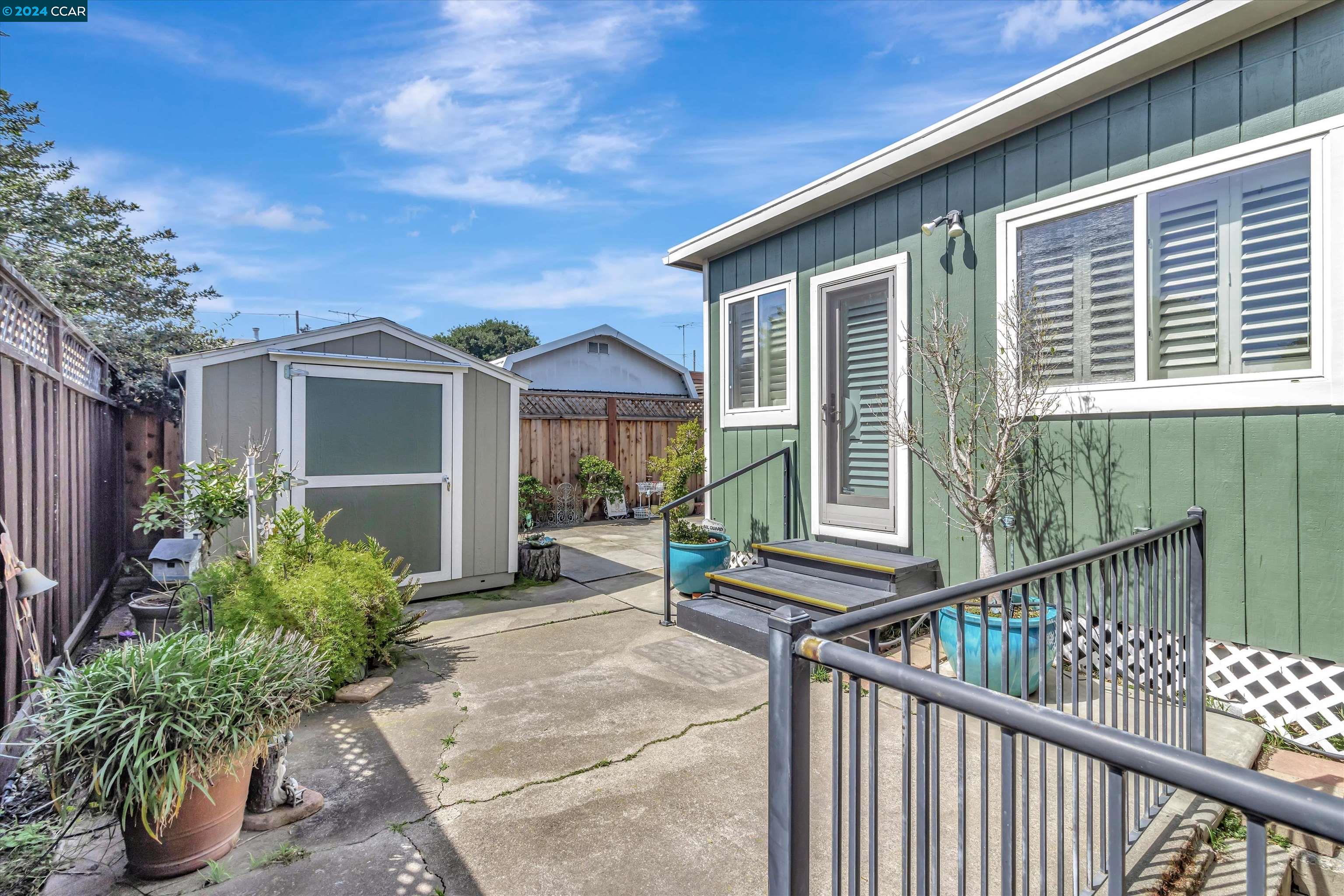2512 Buena Vista Ave