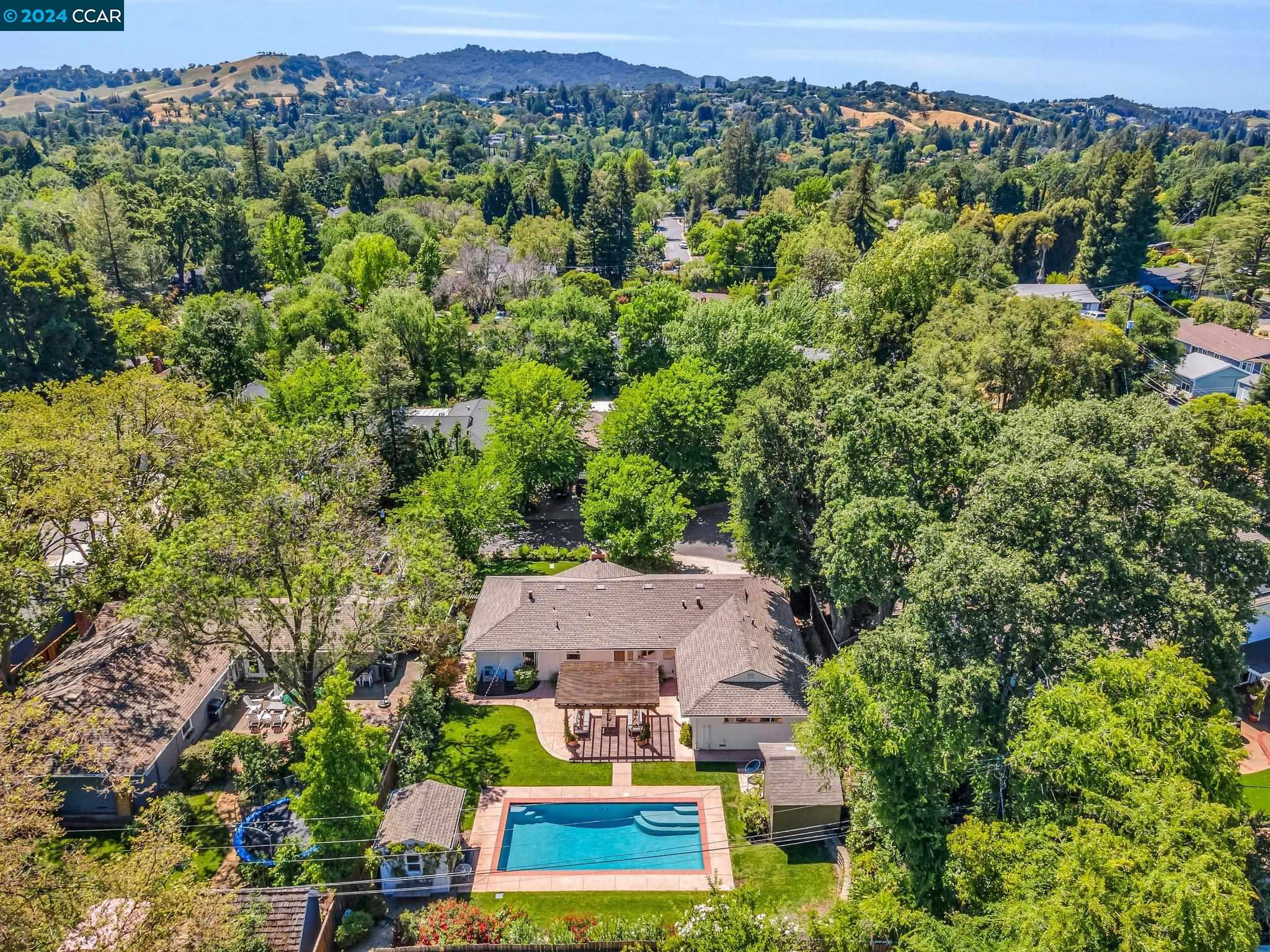 104 Burns Ct