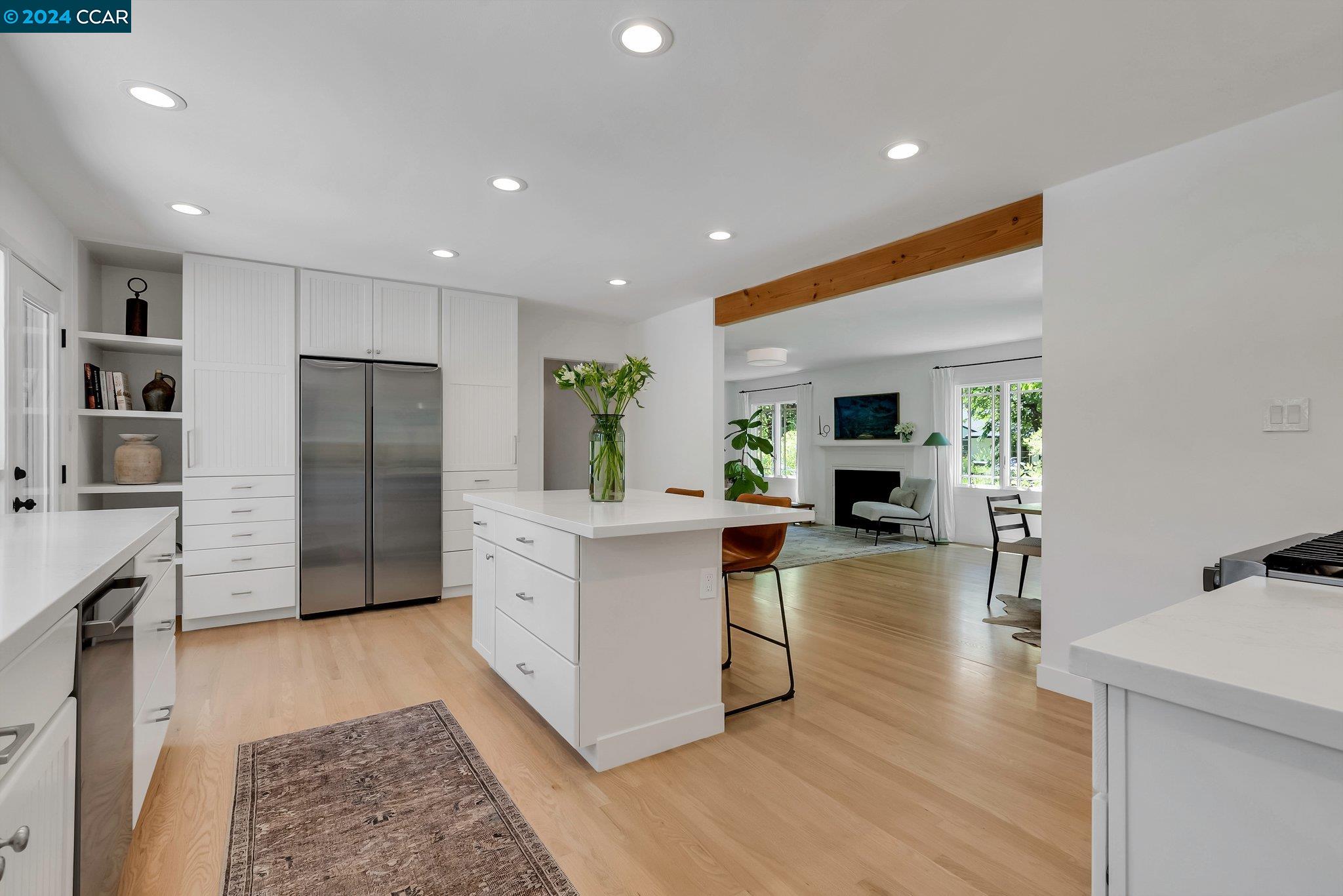 104 Burns Ct