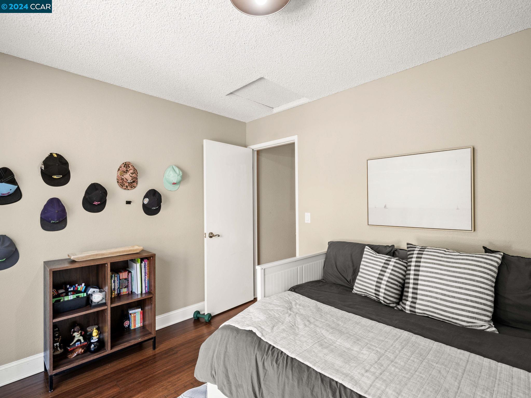 2478 Heatherleaf Ln