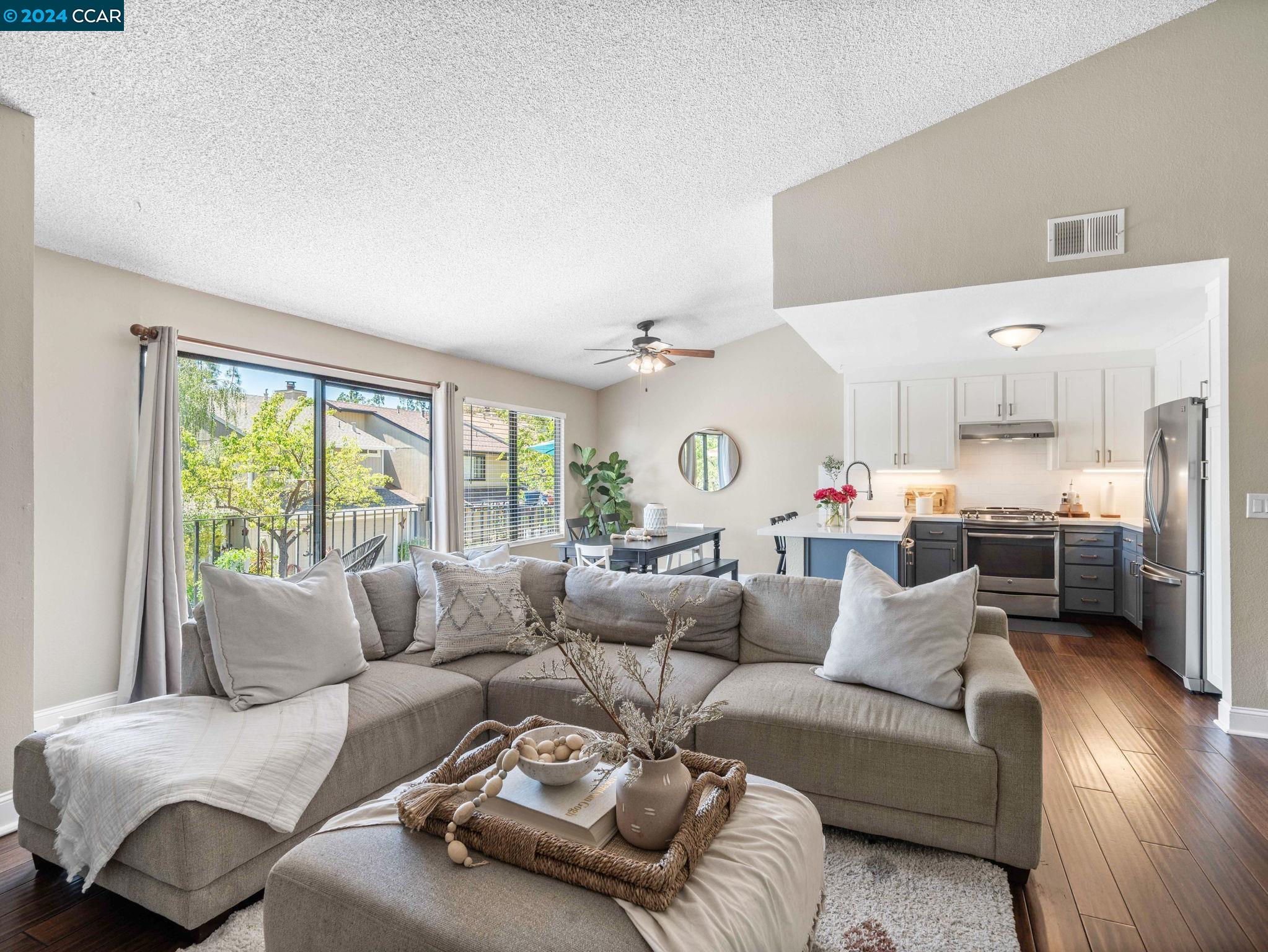 2478 Heatherleaf Ln