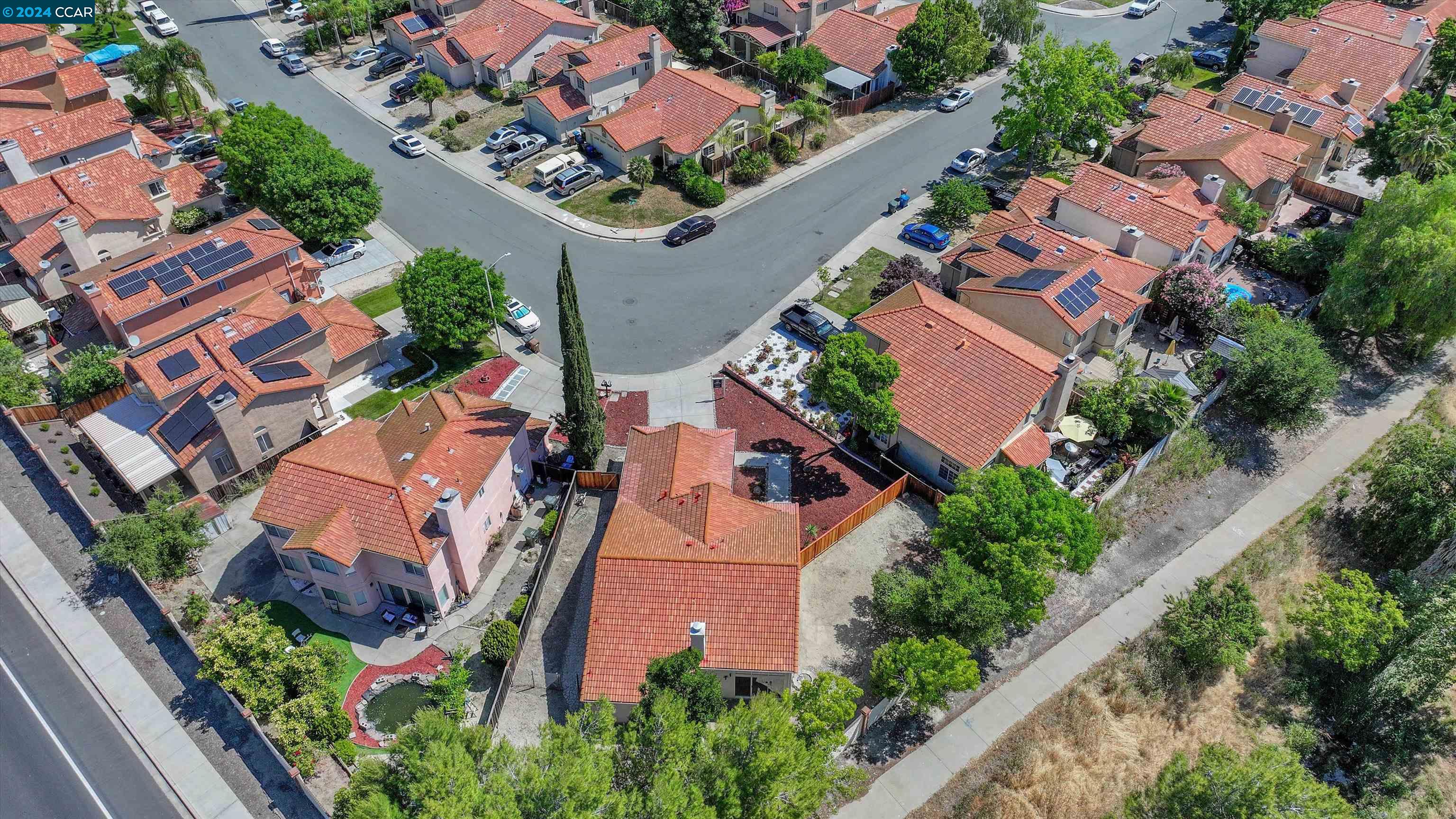 5000 Catanzaro Way