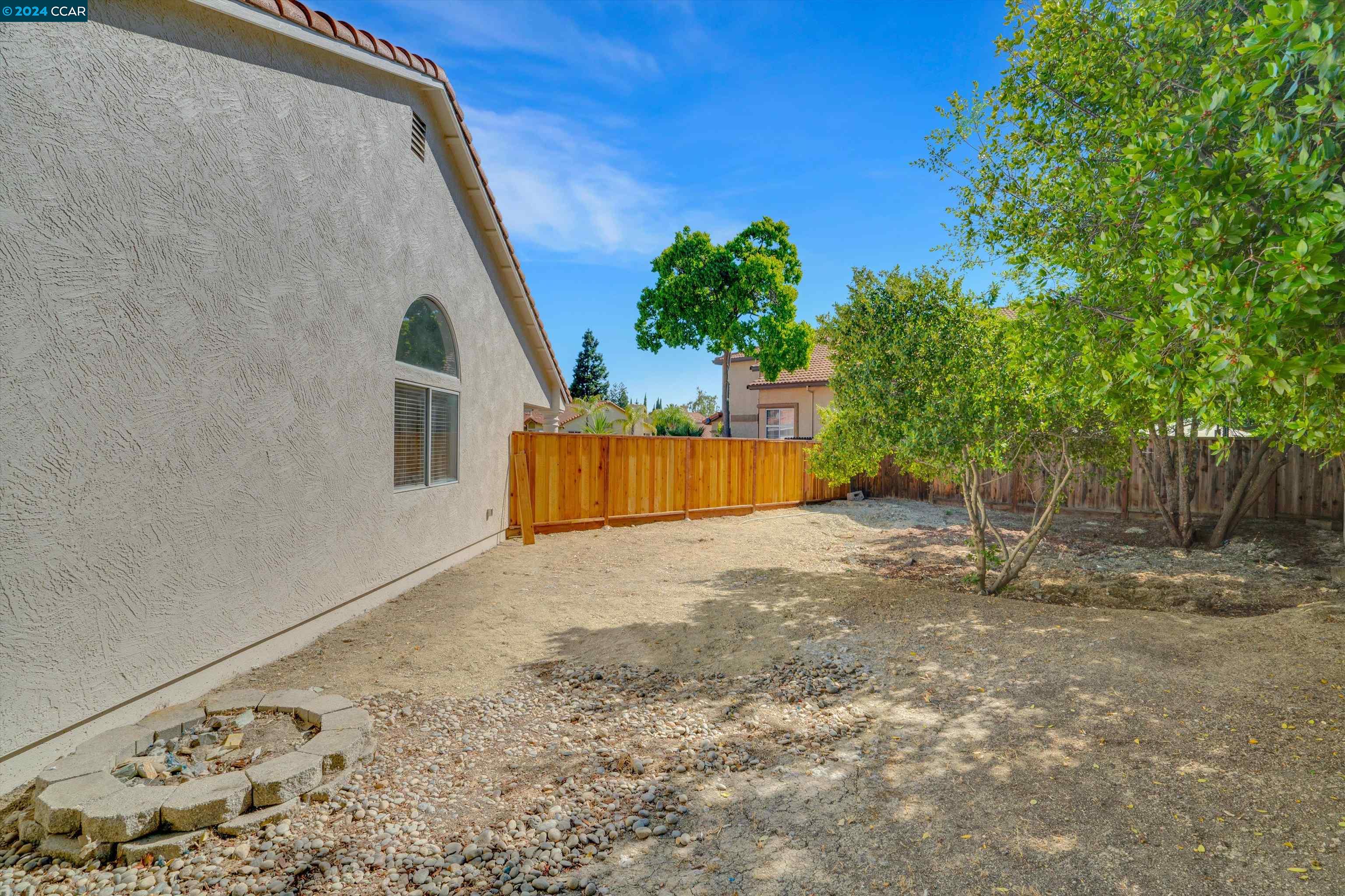 5000 Catanzaro Way