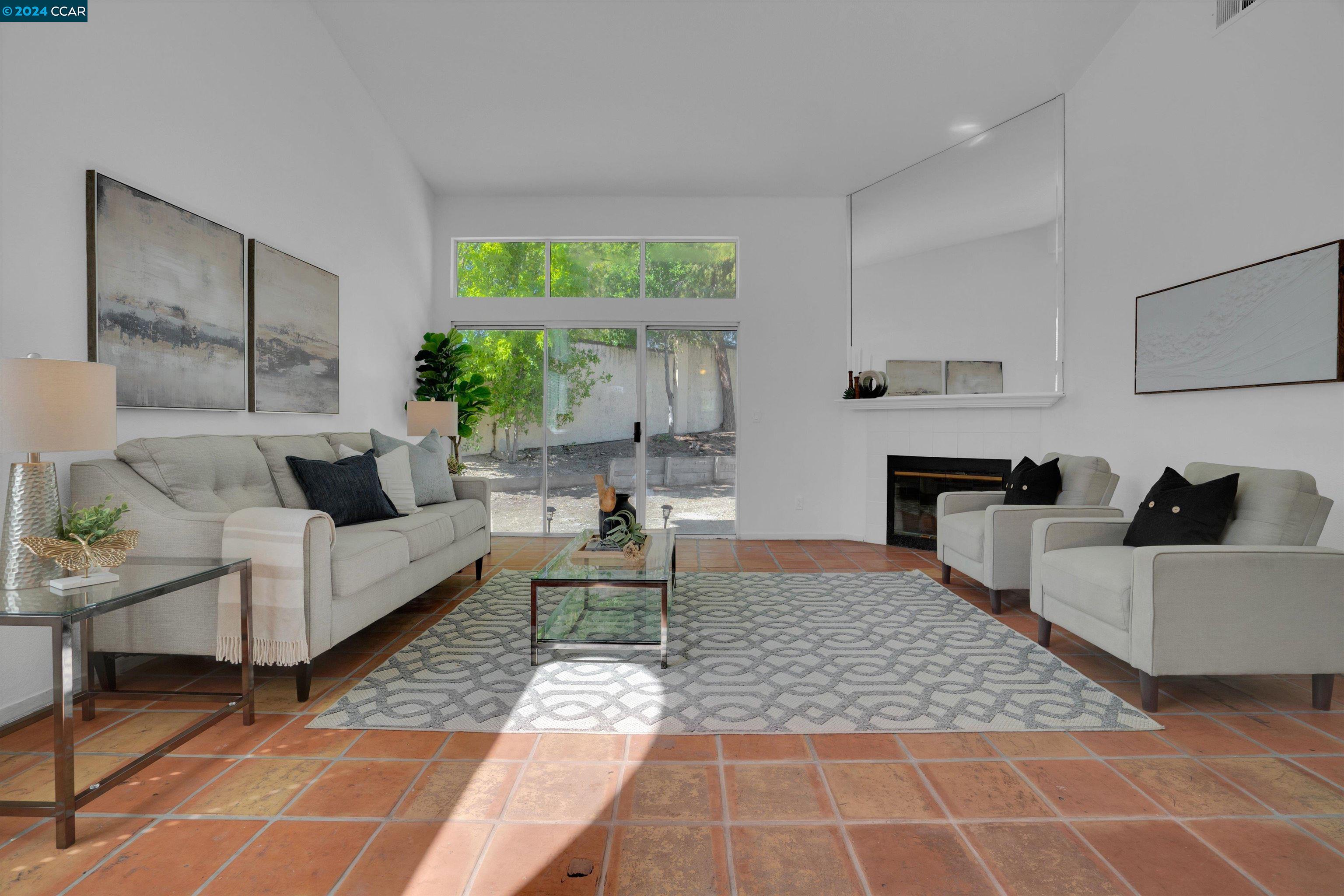 5000 Catanzaro Way