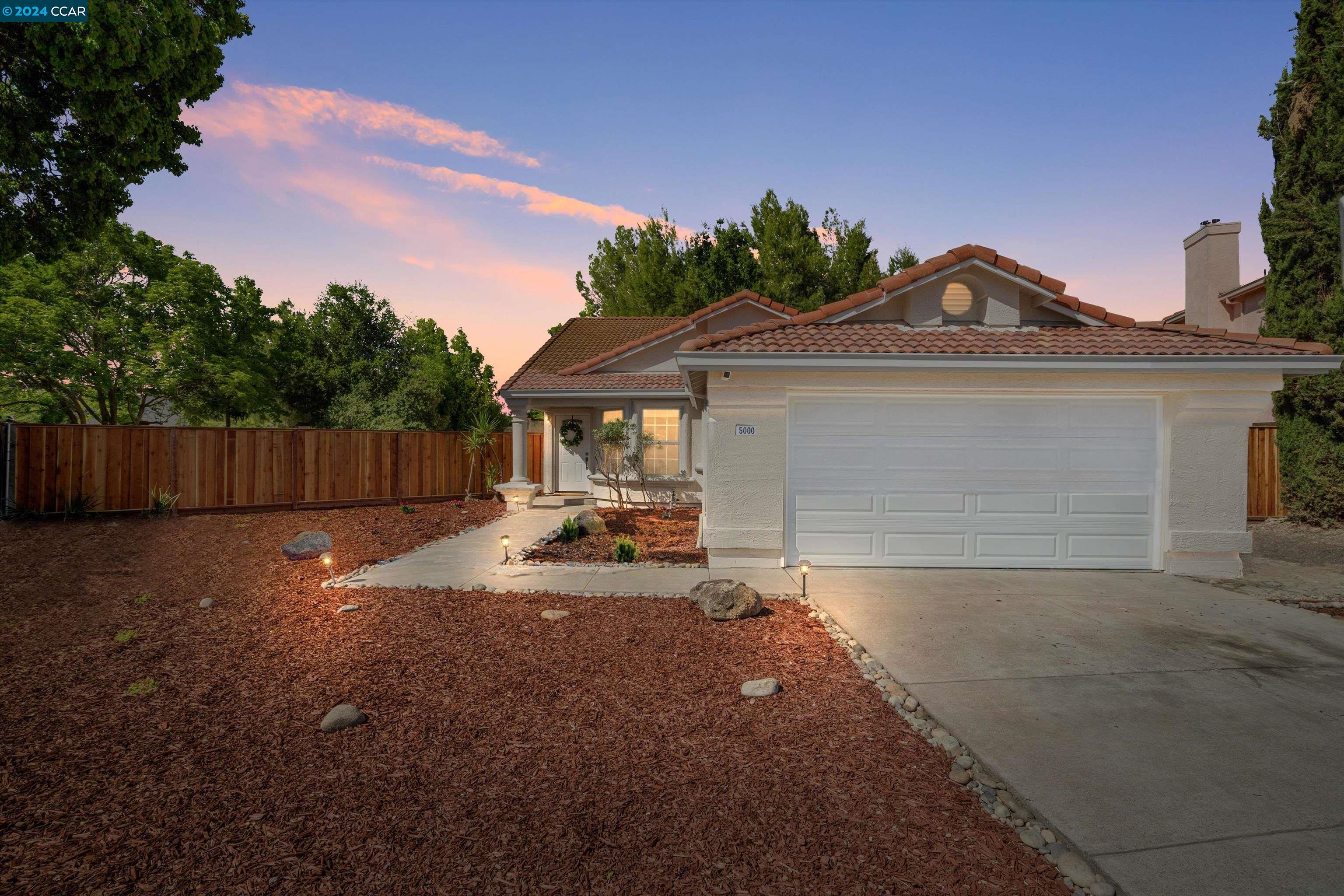 5000 Catanzaro Way