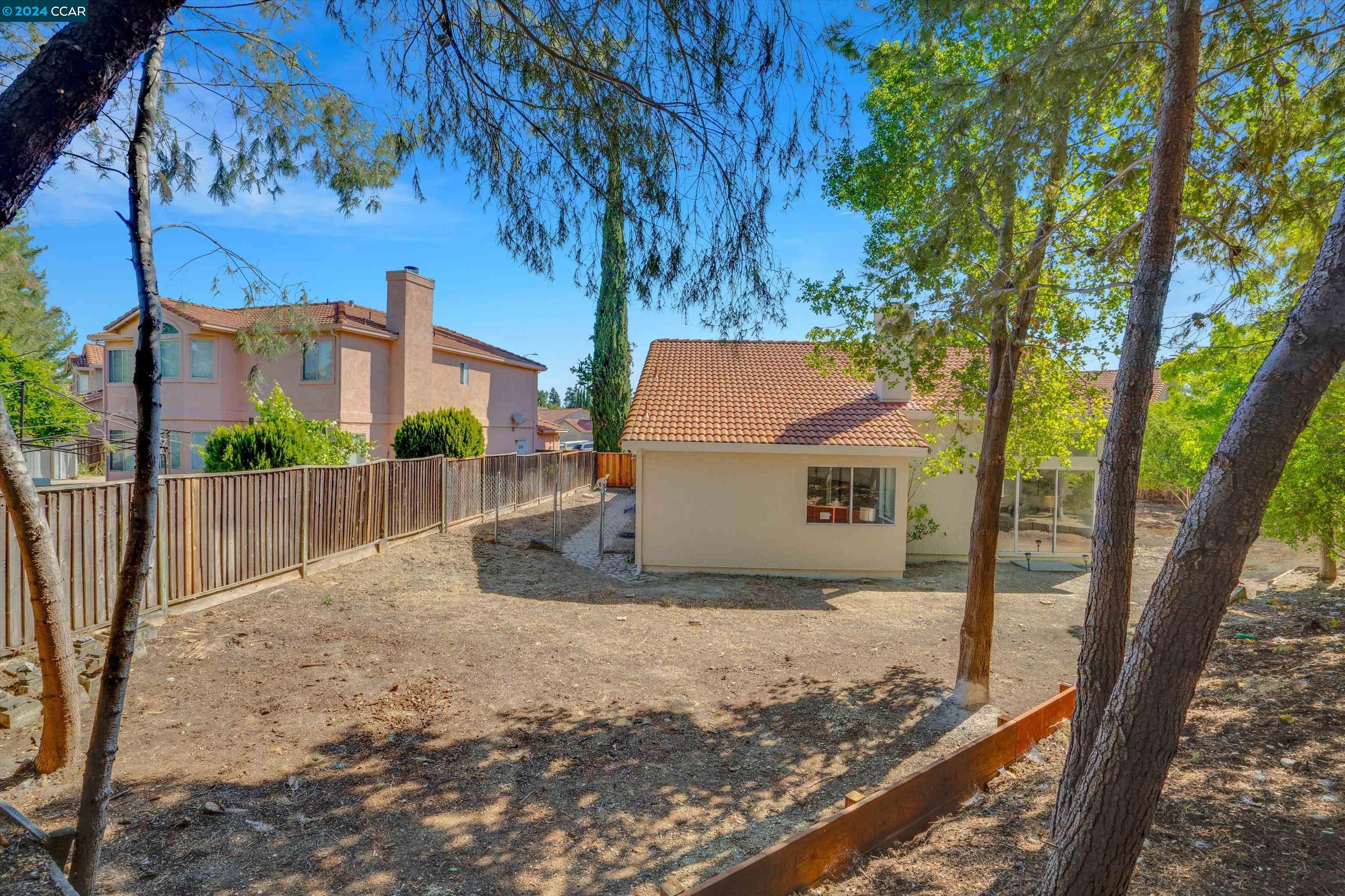 5000 Catanzaro Way