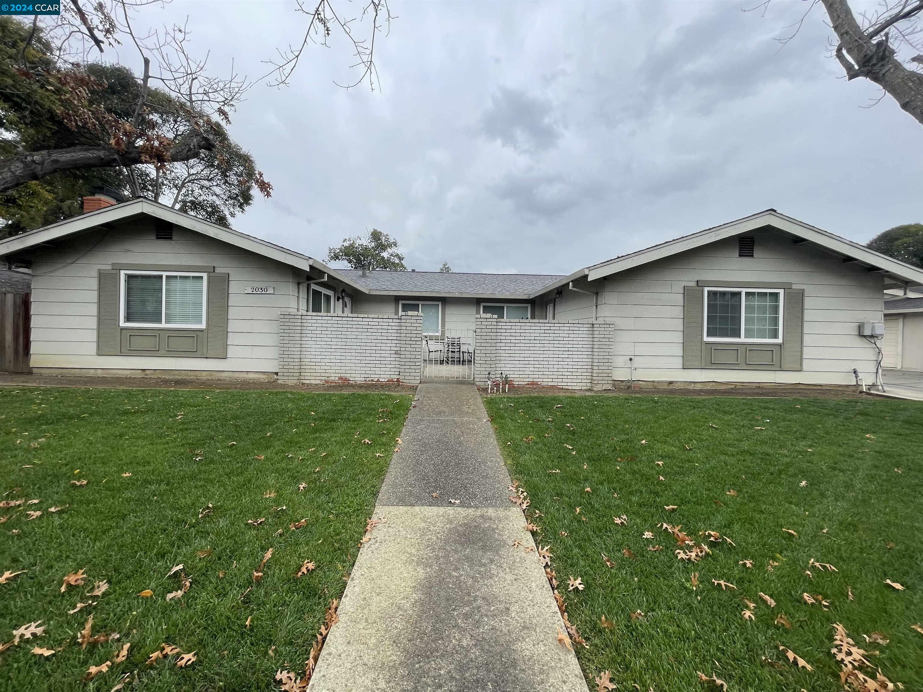 2030 2032 Oak Grove Rd.