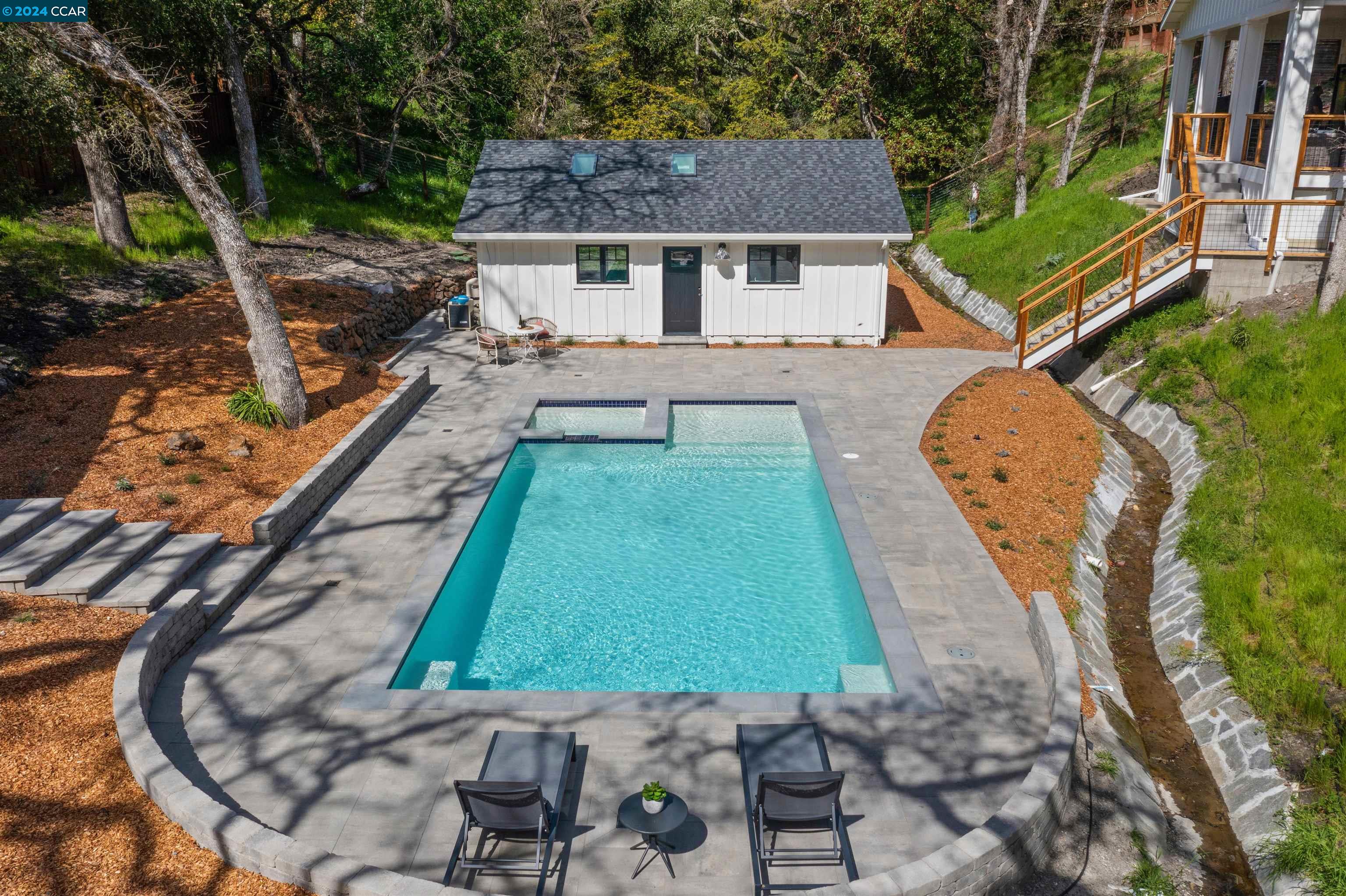 1190 Upper Happy Valley Rd