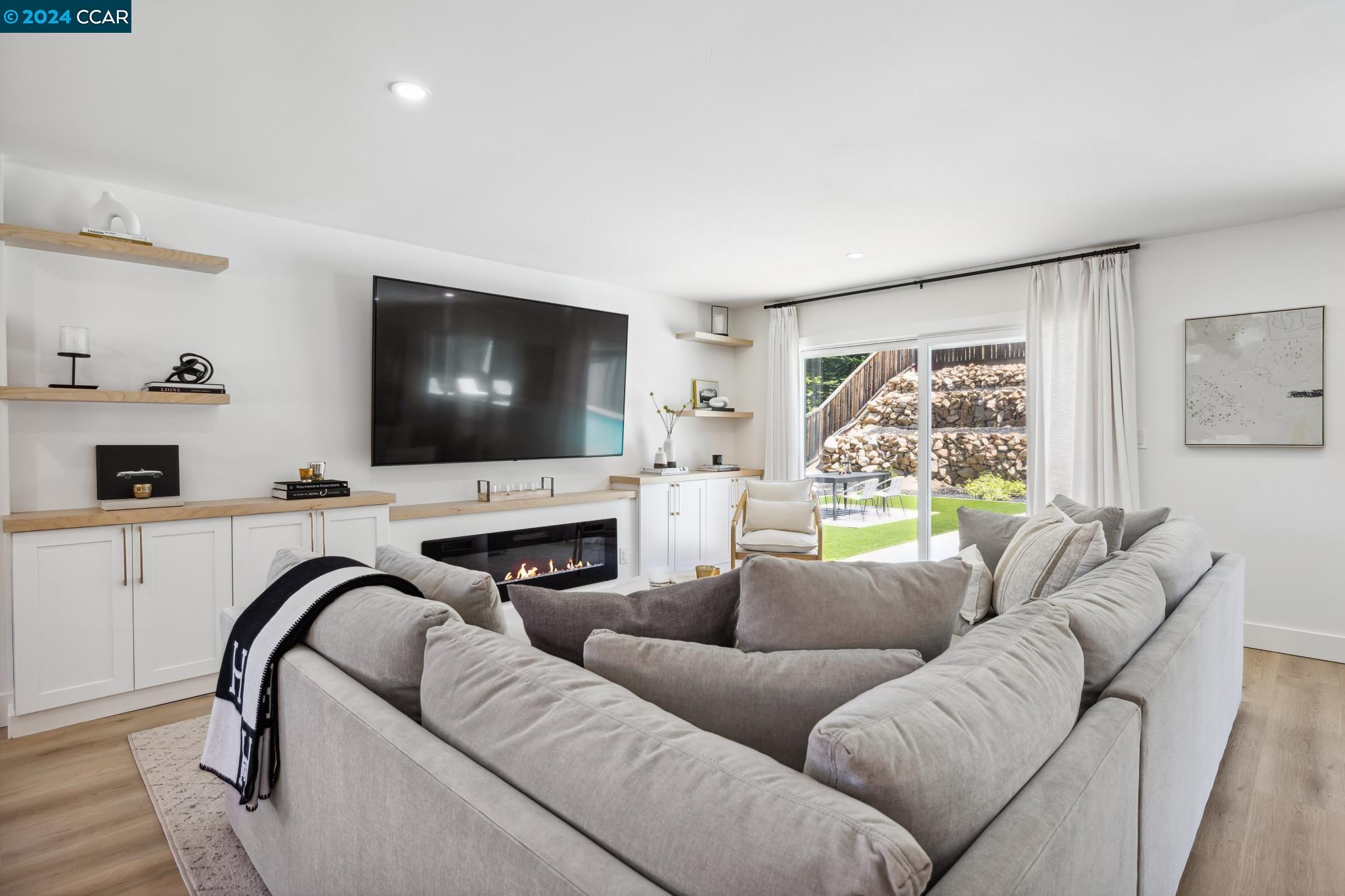 3751 Northridge Dr