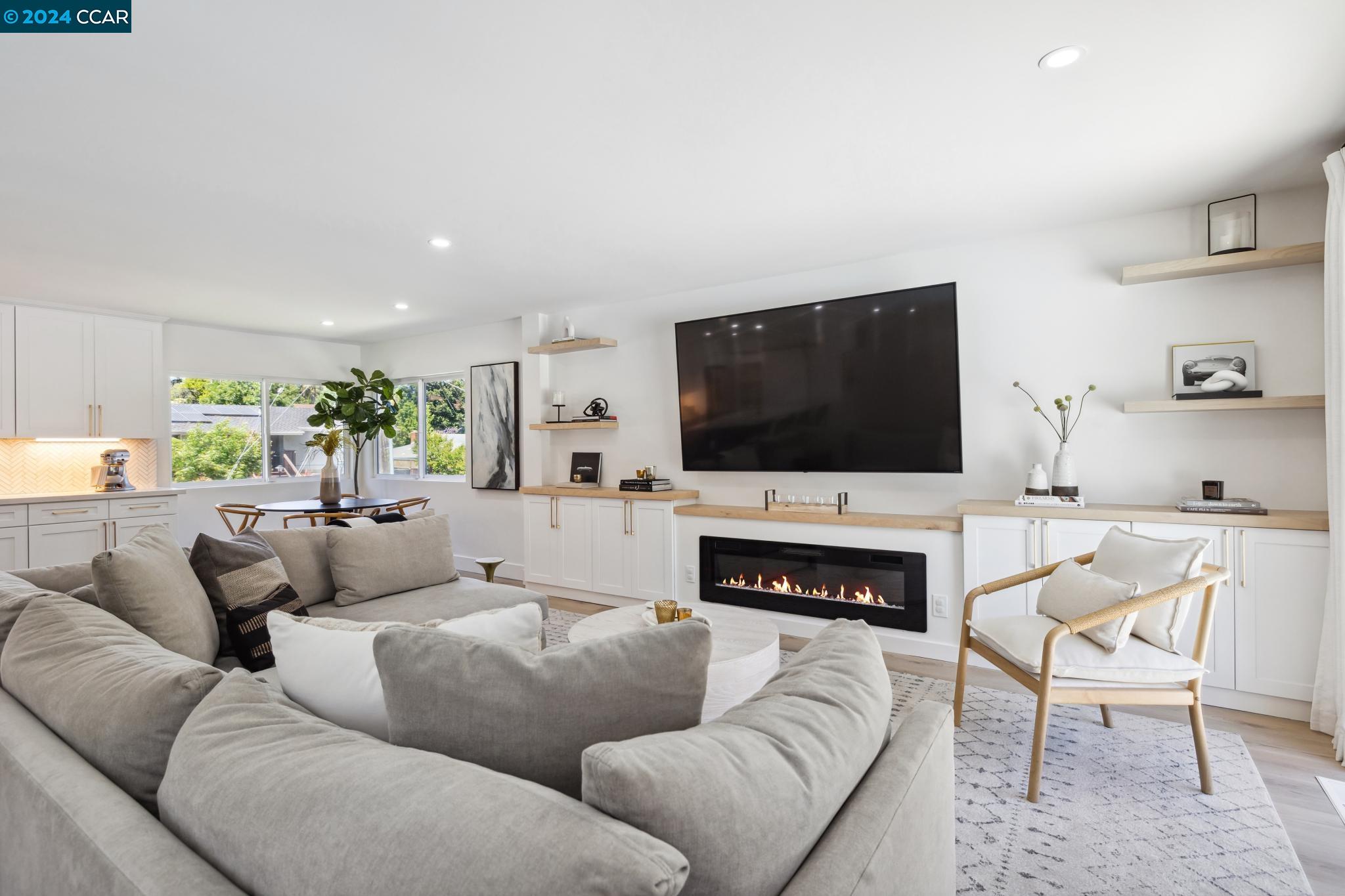 3751 Northridge Dr