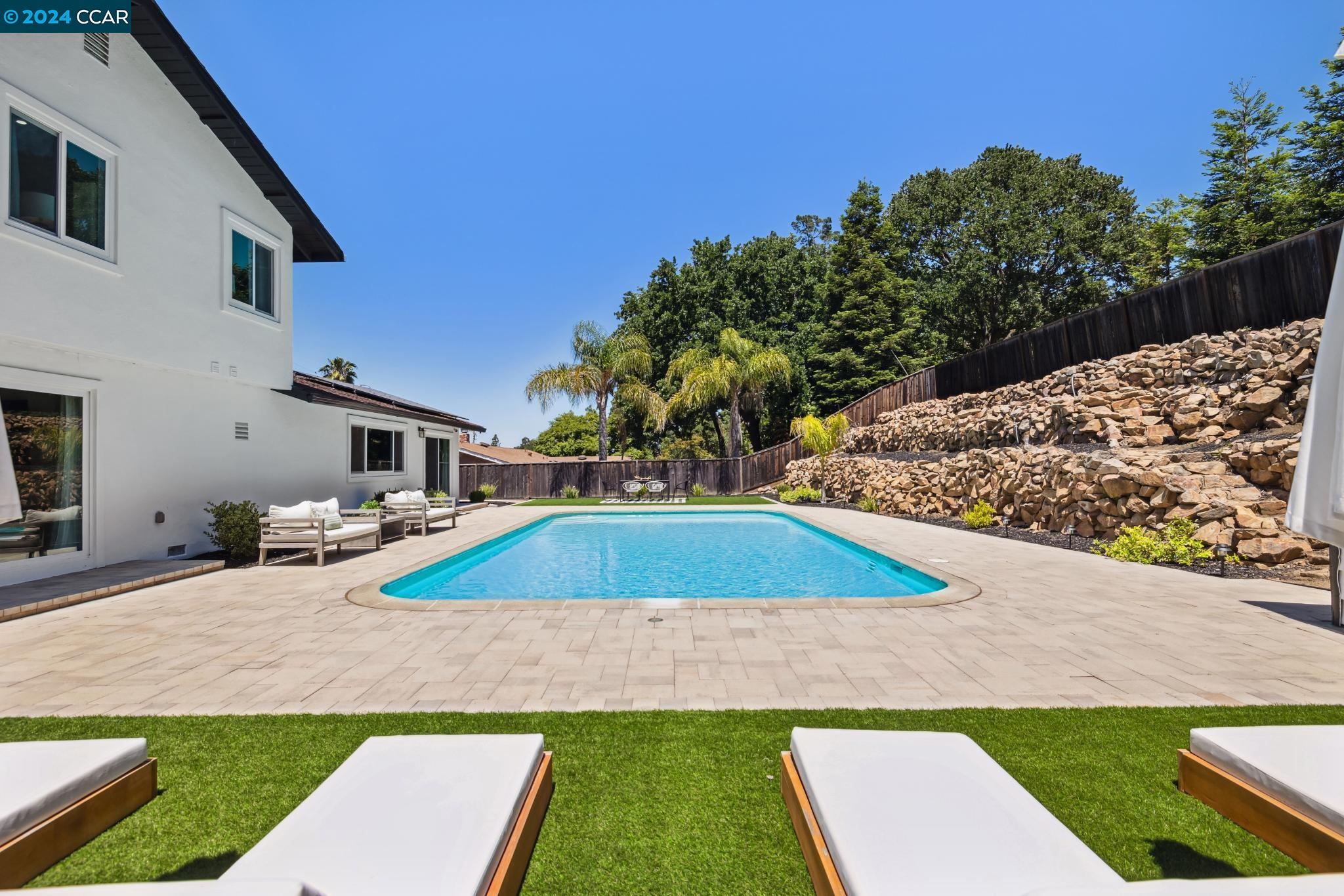 3751 Northridge Dr