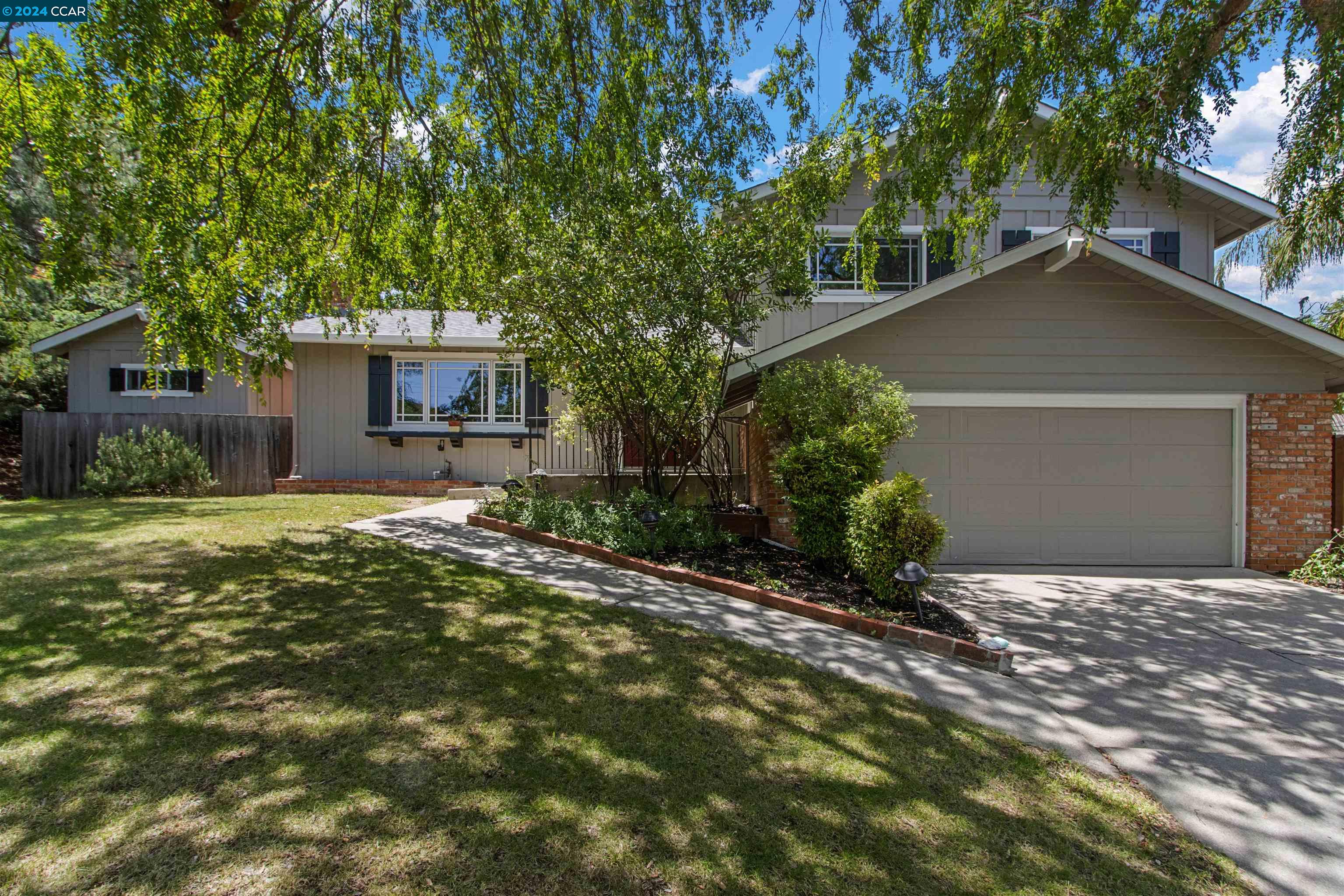 253 Valley Dr