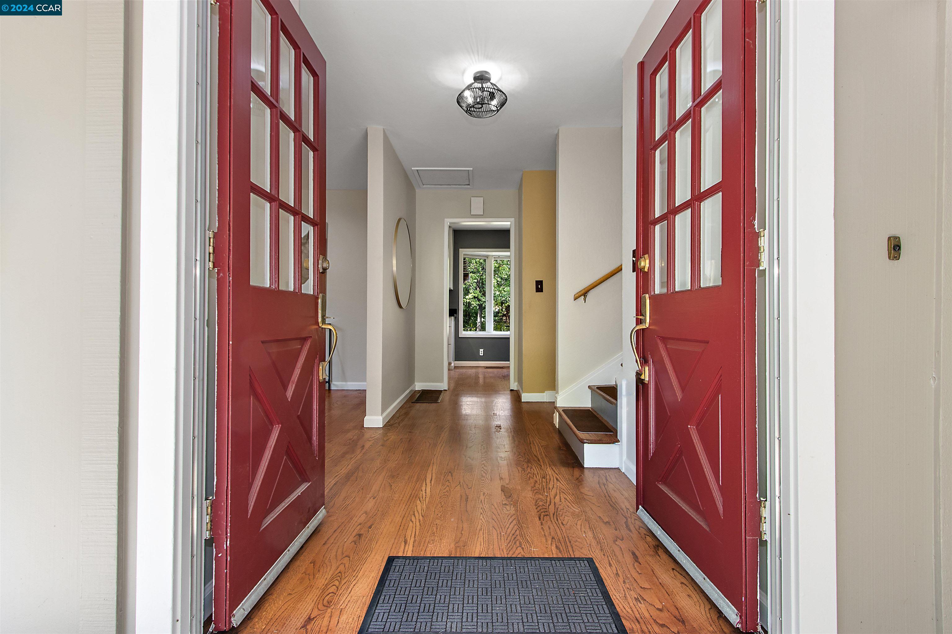 253 Valley Dr