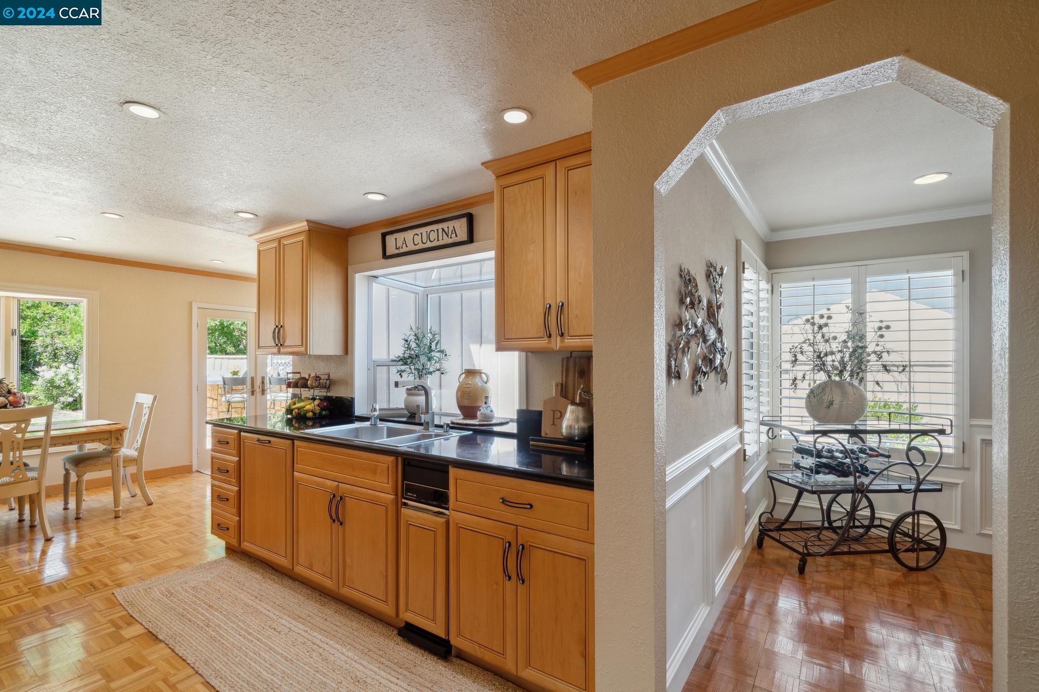 661 Adobe Dr