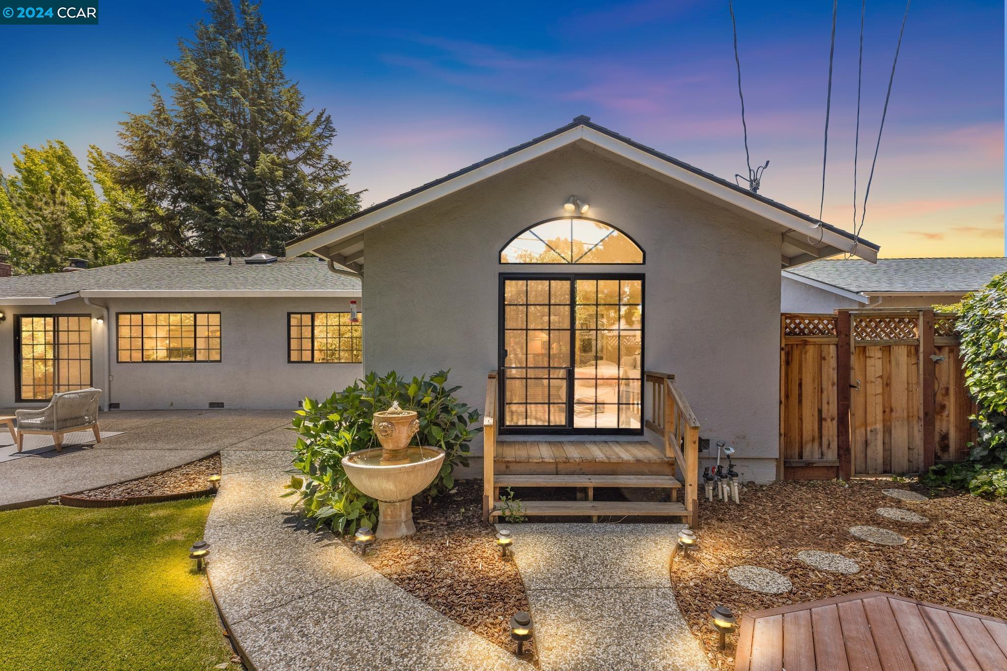 3171 Santa Paula Dr