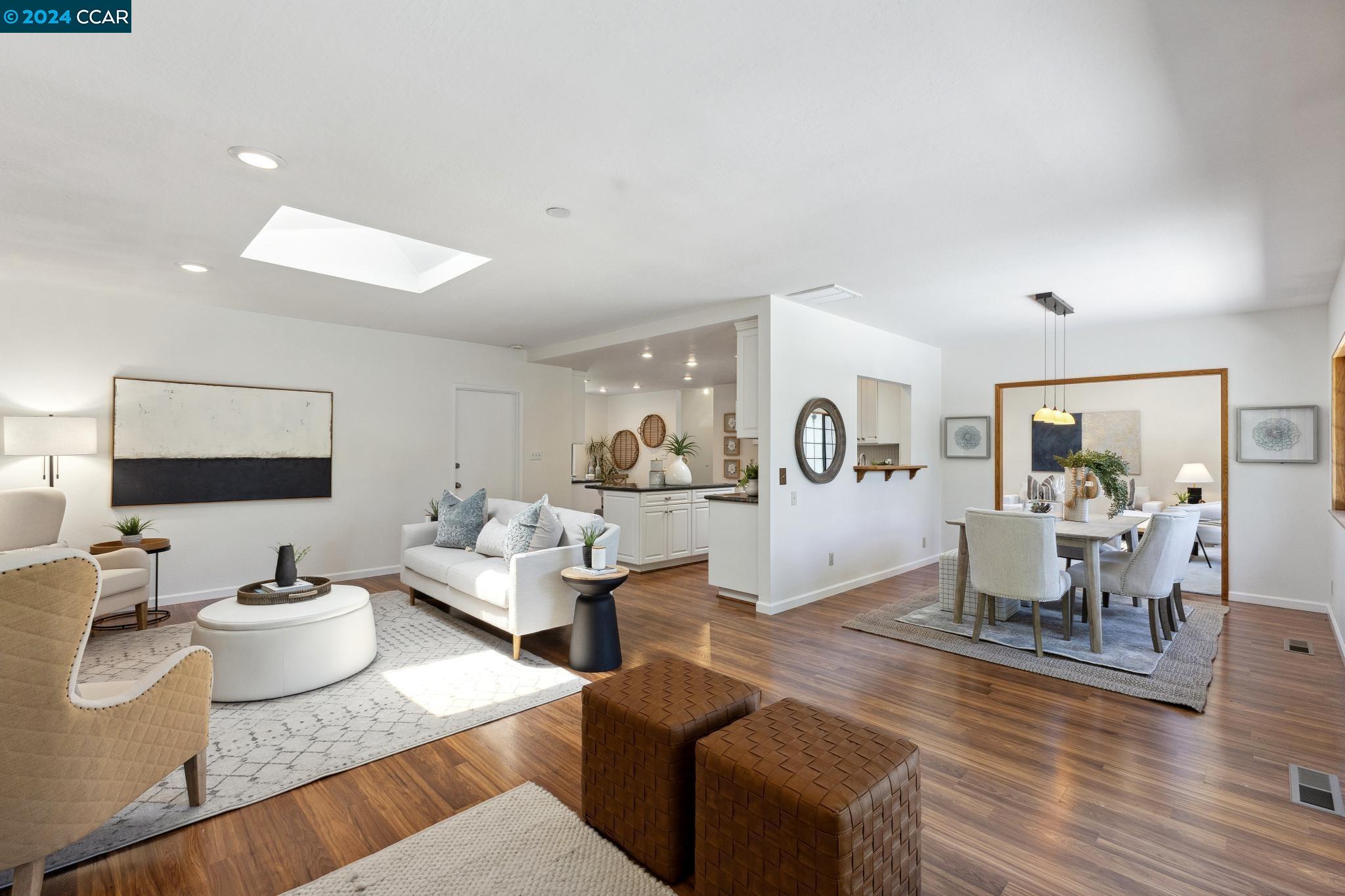 3171 Santa Paula Dr