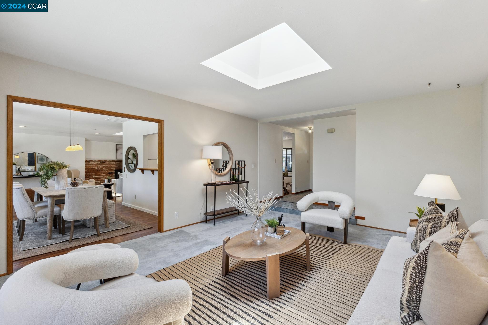 3171 Santa Paula Dr