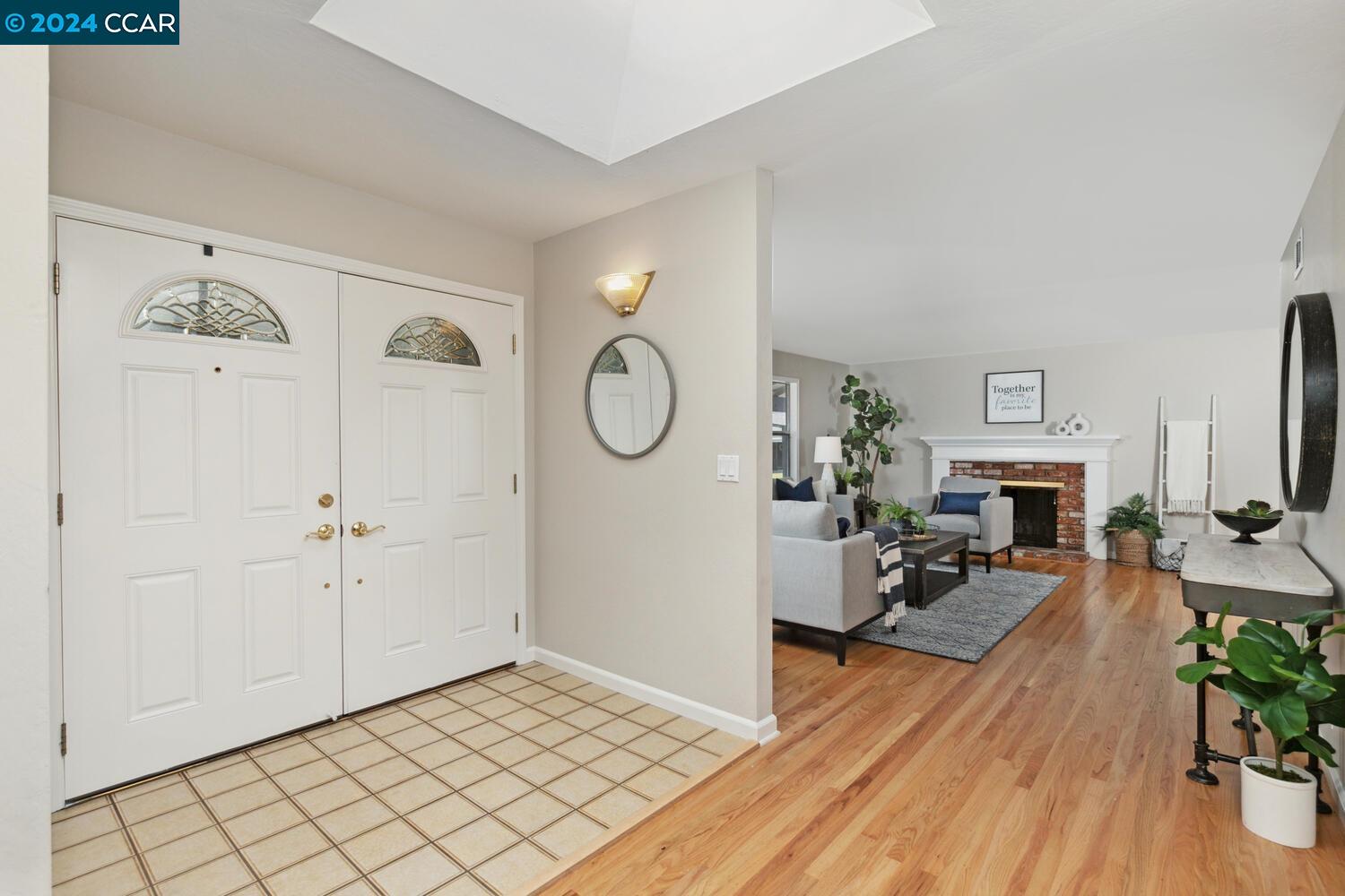 3713 Parkmall Ct