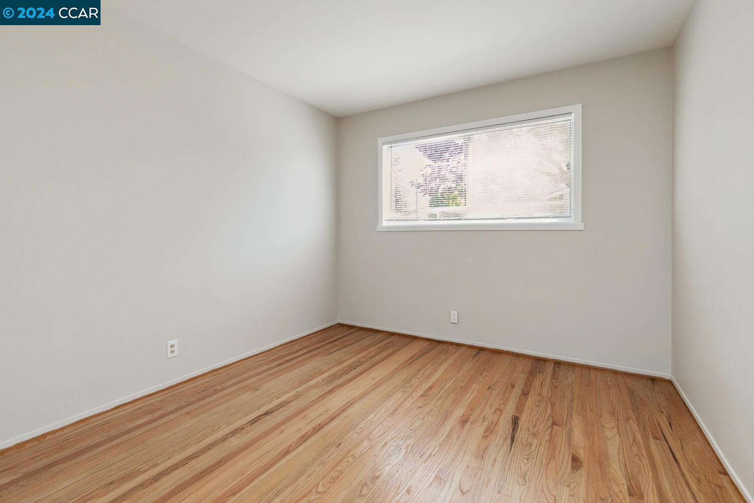 3713 Parkmall Ct