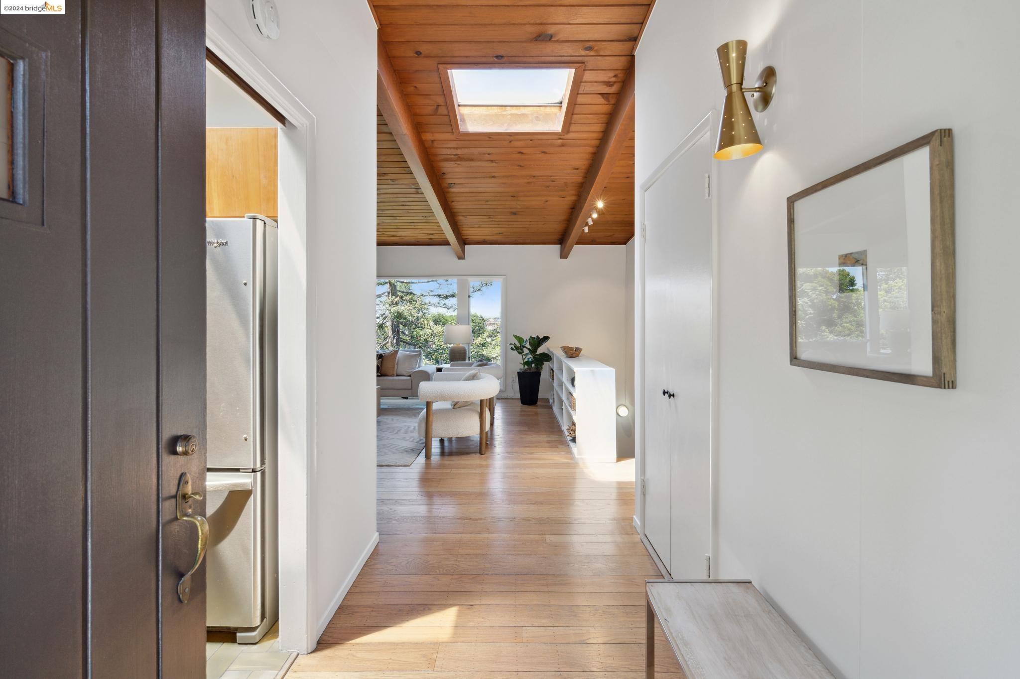 15 Ashmount Way