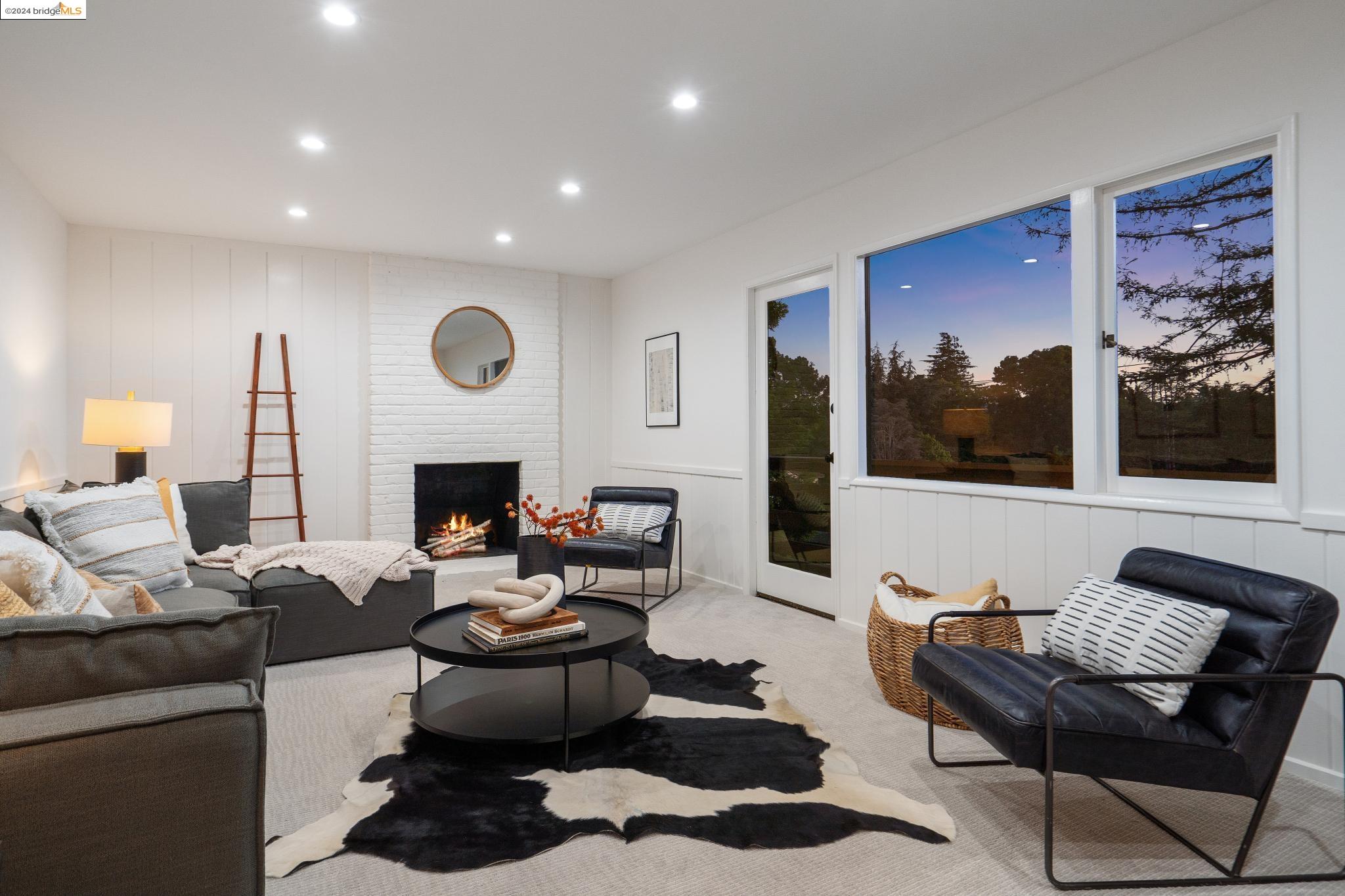 15 Ashmount Way