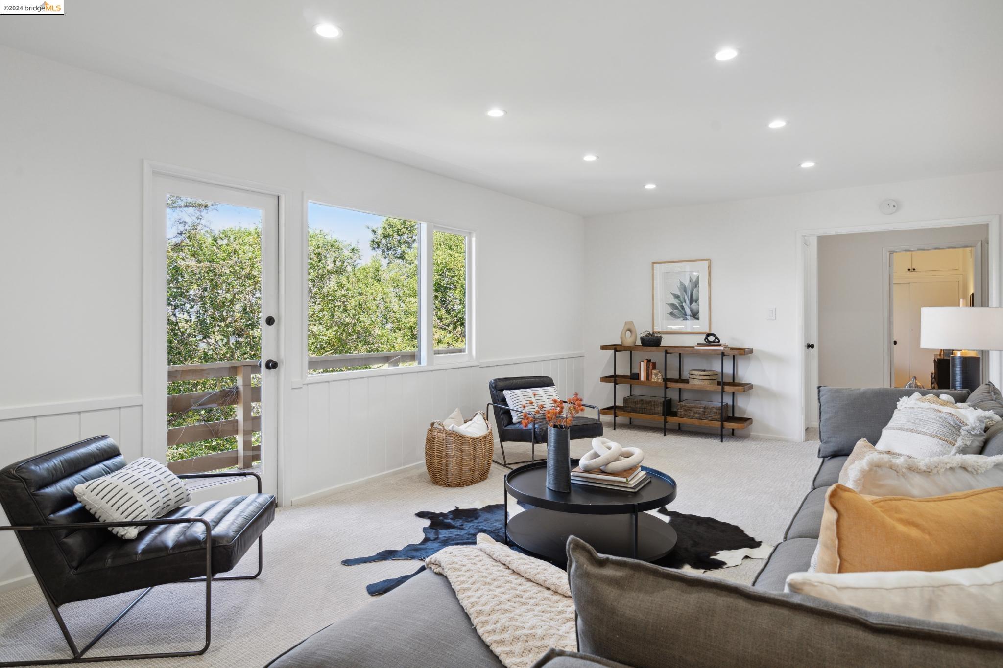 15 Ashmount Way
