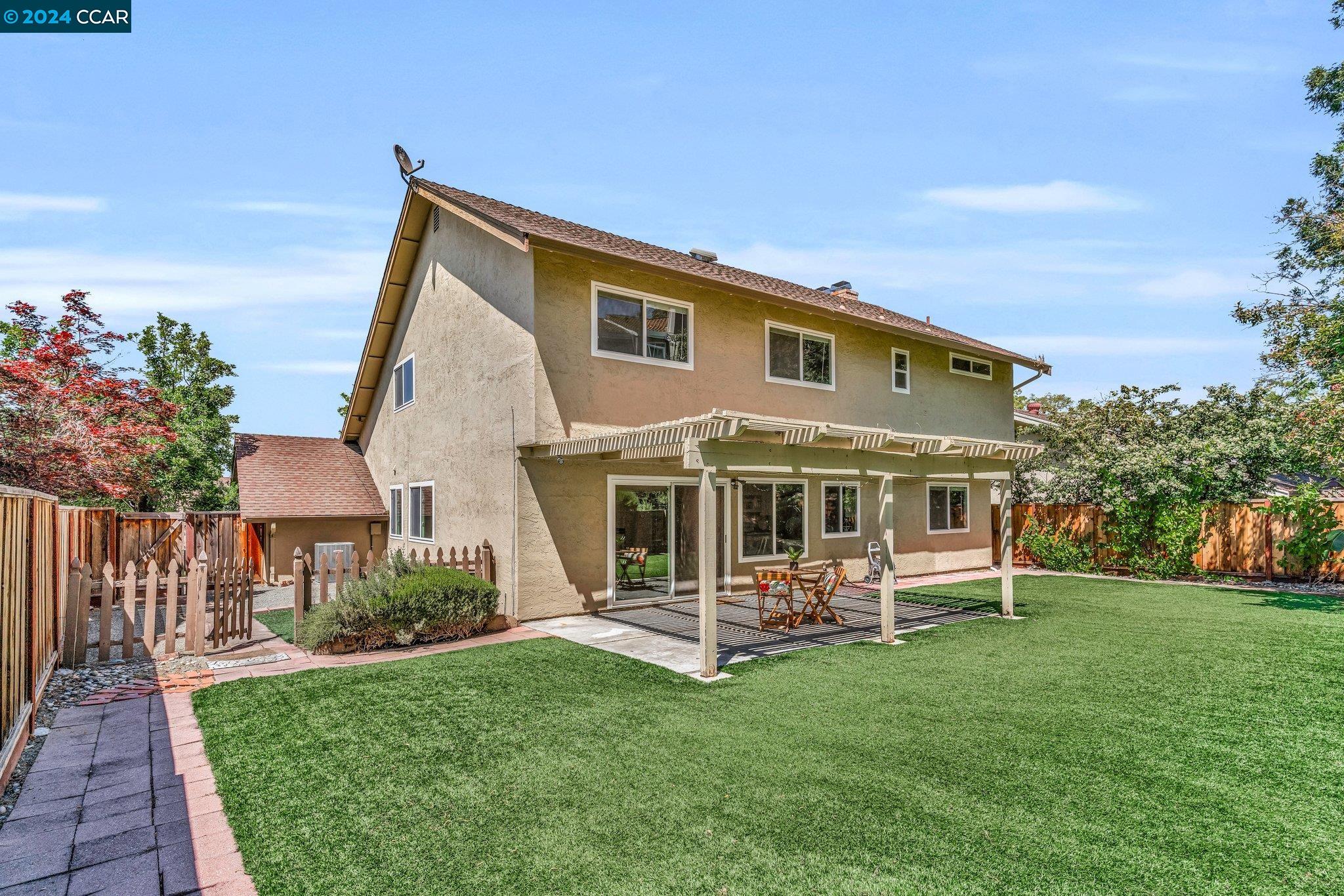 1362 Sussex Way